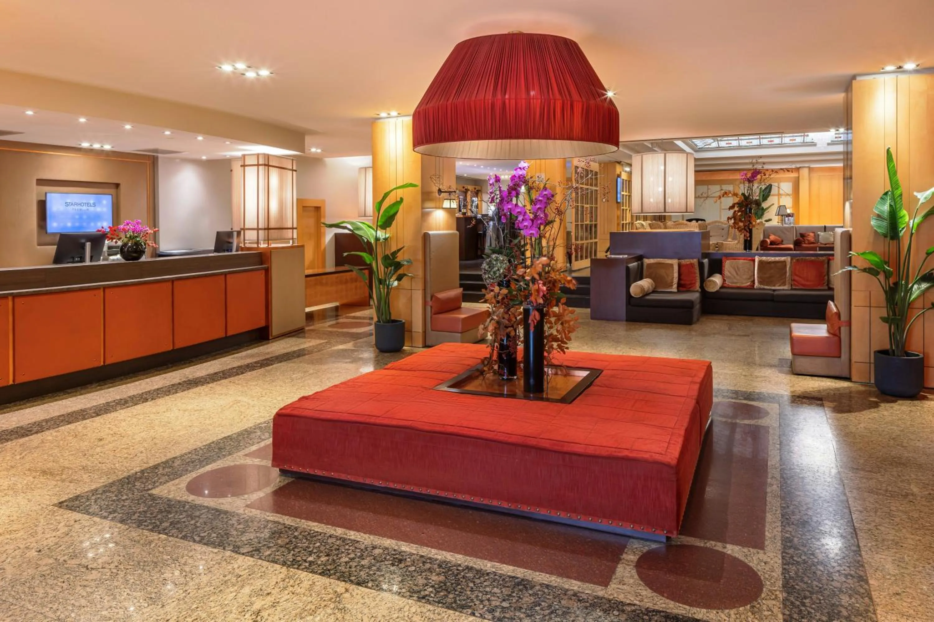 Lobby or reception in Starhotels Metropole