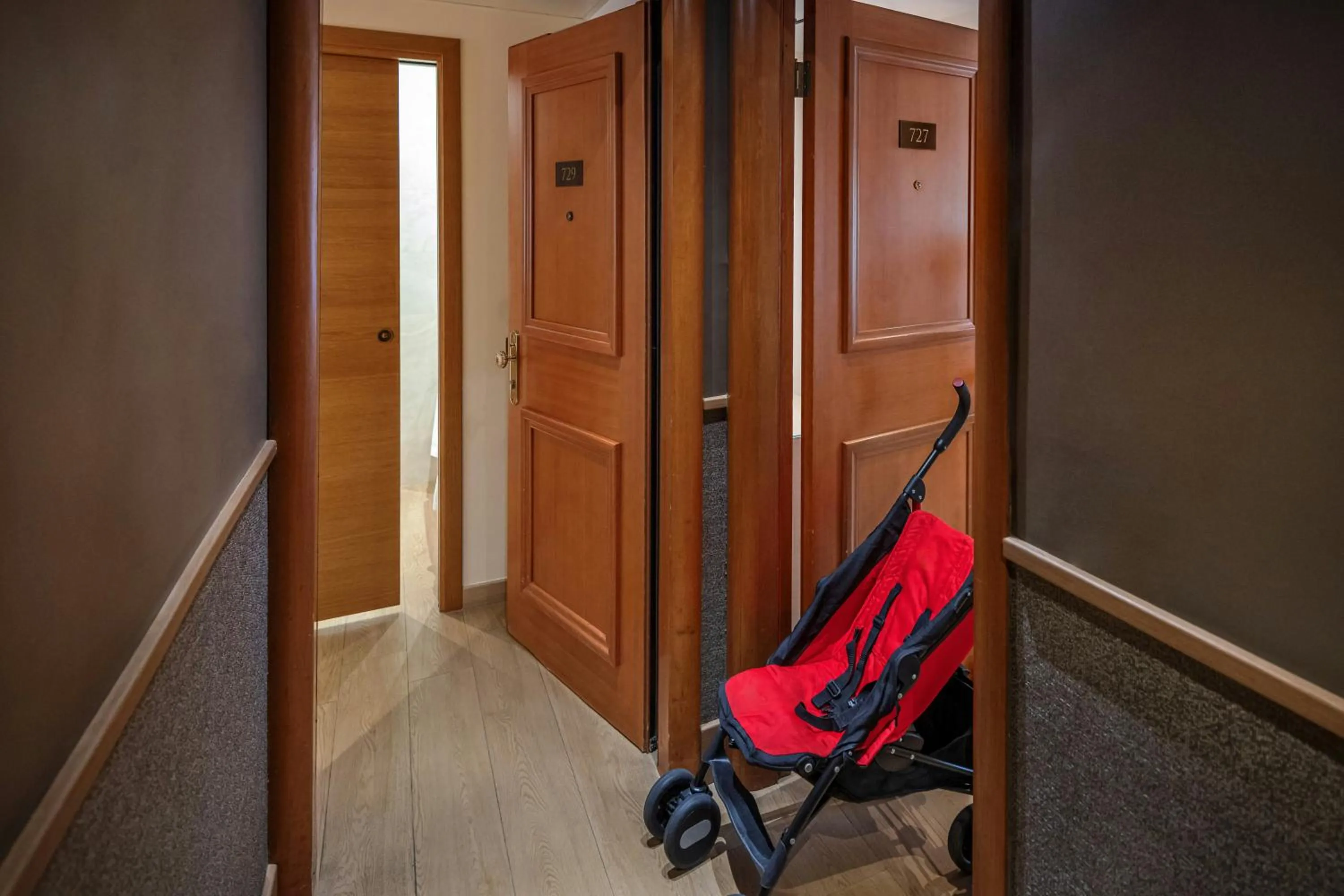 Photo of the whole room in Starhotels Metropole