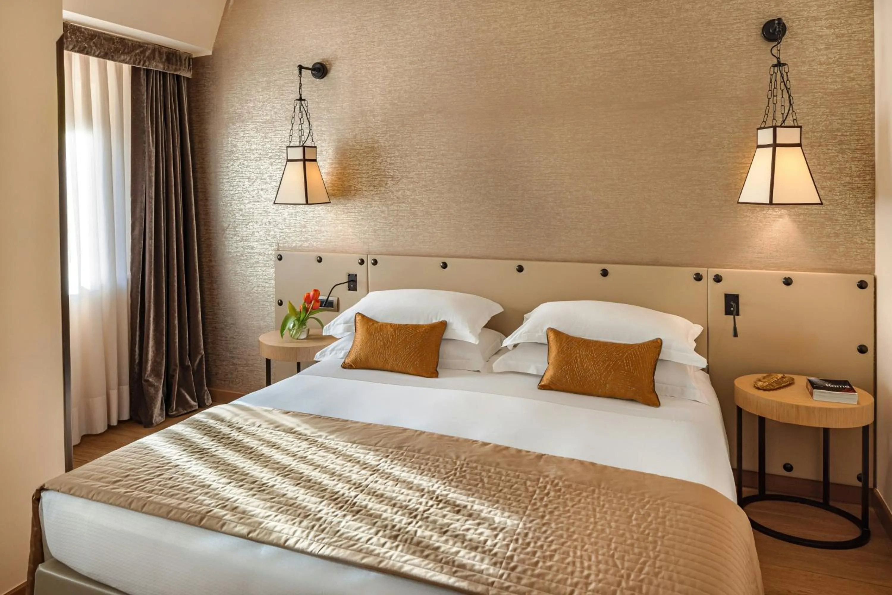 Photo of the whole room, Bed in Starhotels Metropole