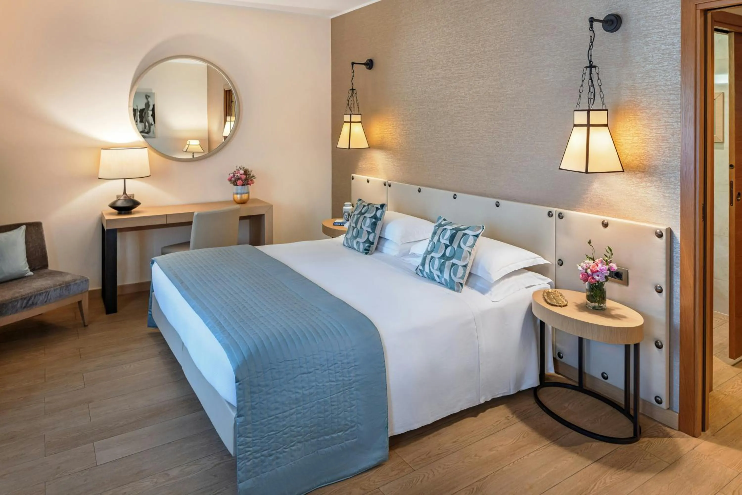 Photo of the whole room, Bed in Starhotels Metropole