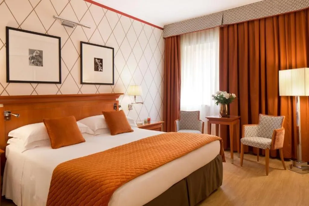 Bedroom, Bed in Starhotels Metropole
