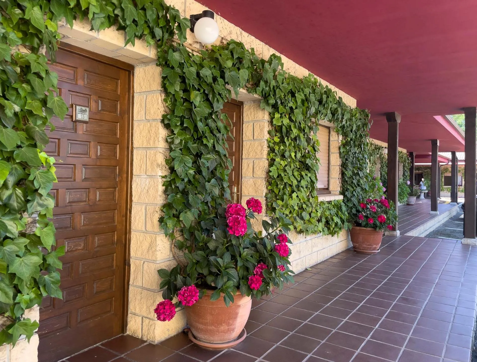 Facade/entrance in Hotel Rural "La Ruta De Cabrales"