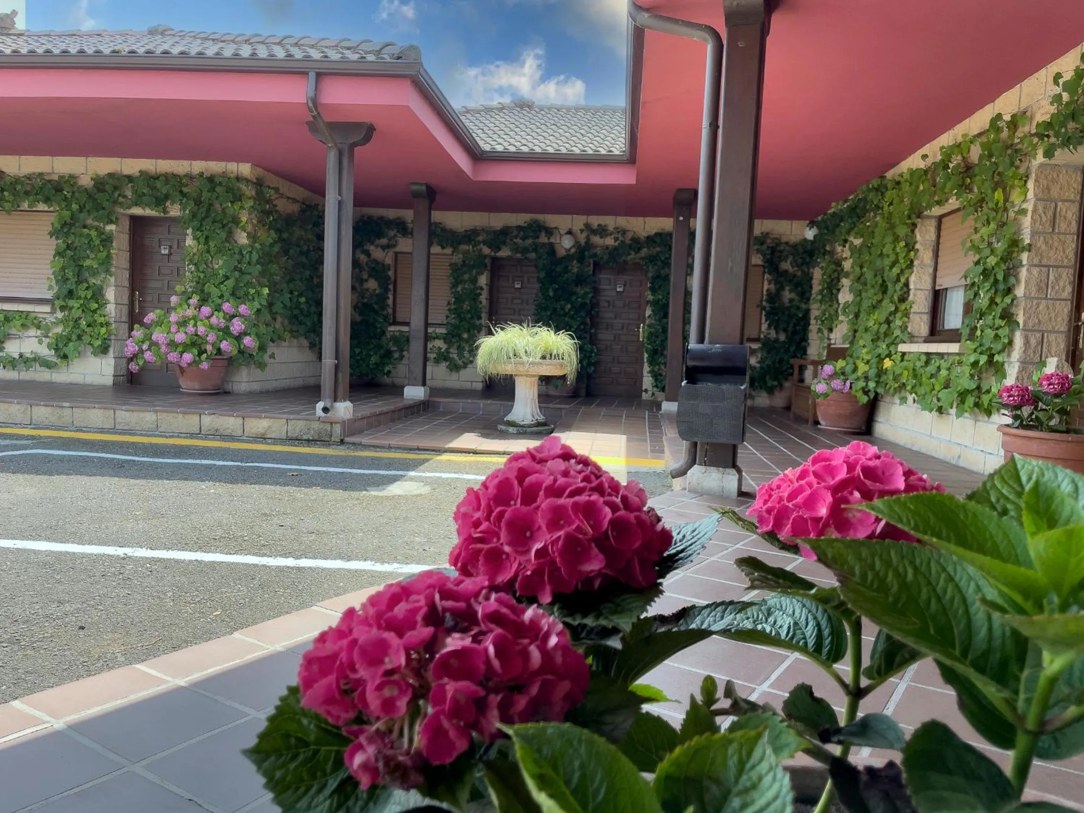 Facade/entrance in Hotel Rural "La Ruta De Cabrales"