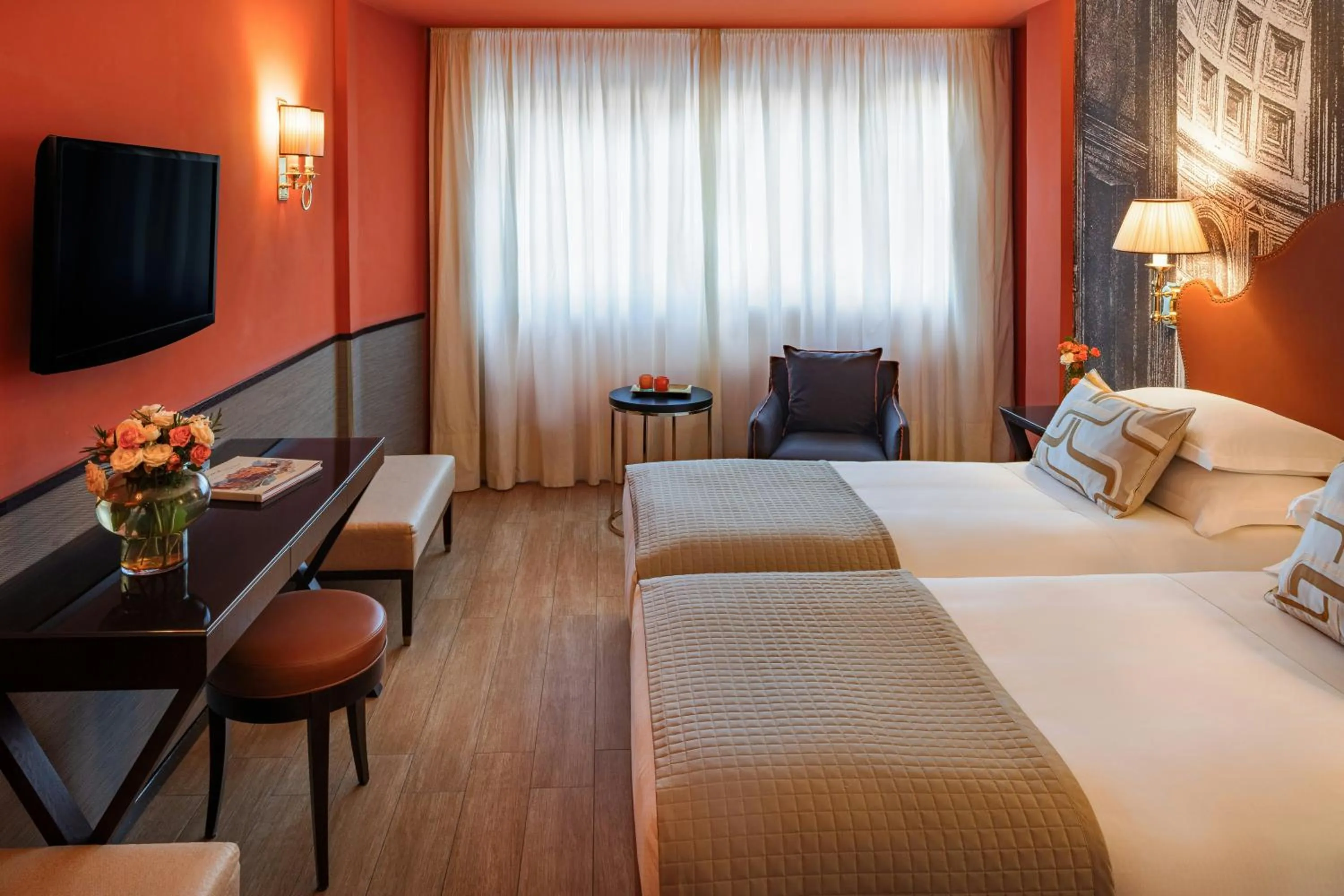 Photo of the whole room, Bed in Starhotels Michelangelo Rome