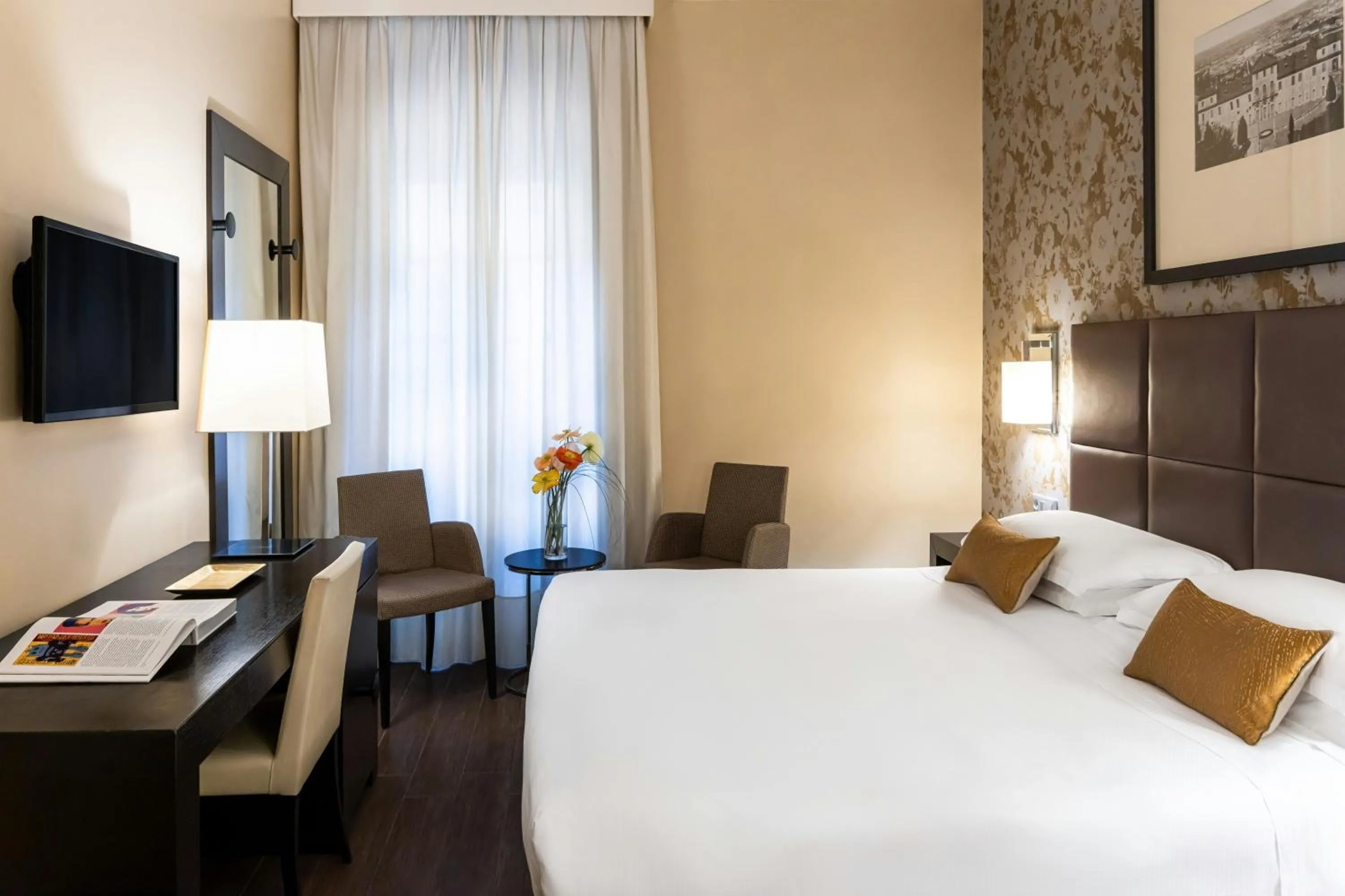 Photo of the whole room, Bed in Starhotels Majestic