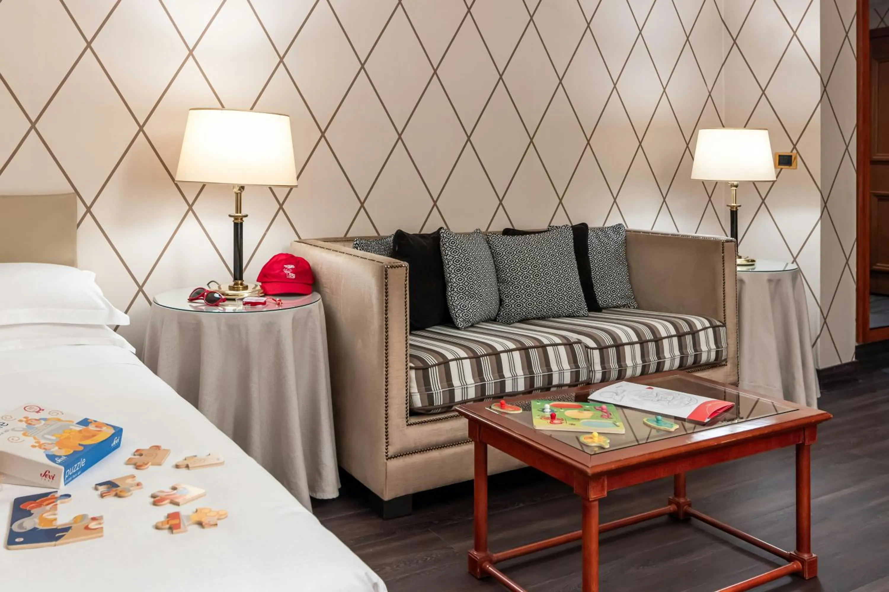 Bedroom, Bed in Starhotels Majestic