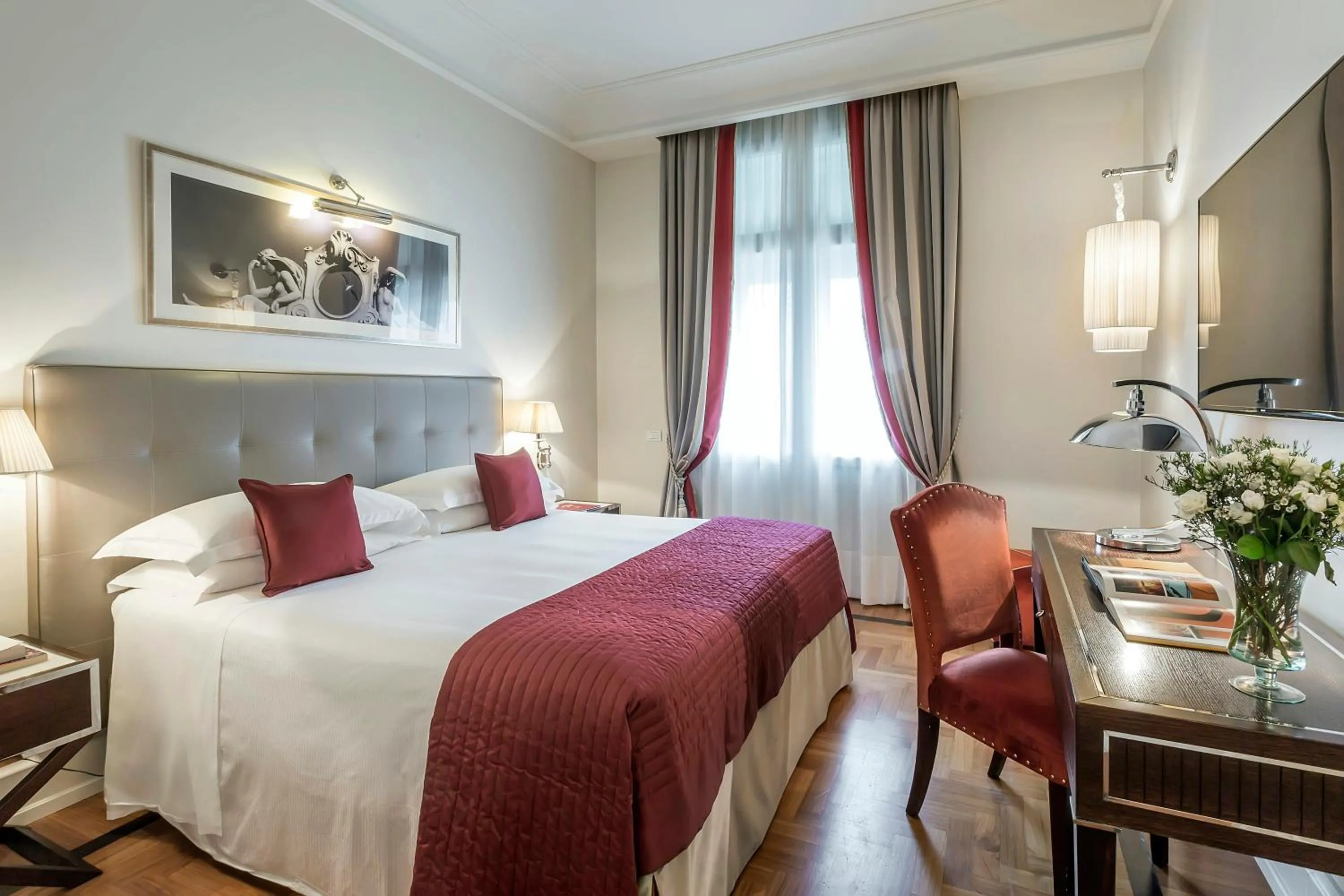 Bedroom, Bed in Savoia Excelsior Palace Trieste - Starhotels Collezione