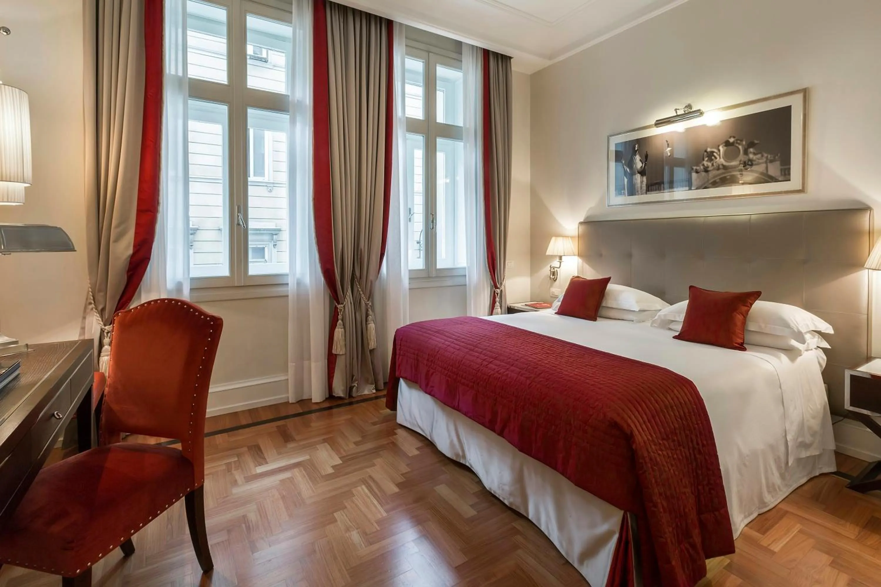 Bedroom, Bed in Savoia Excelsior Palace Trieste - Starhotels Collezione