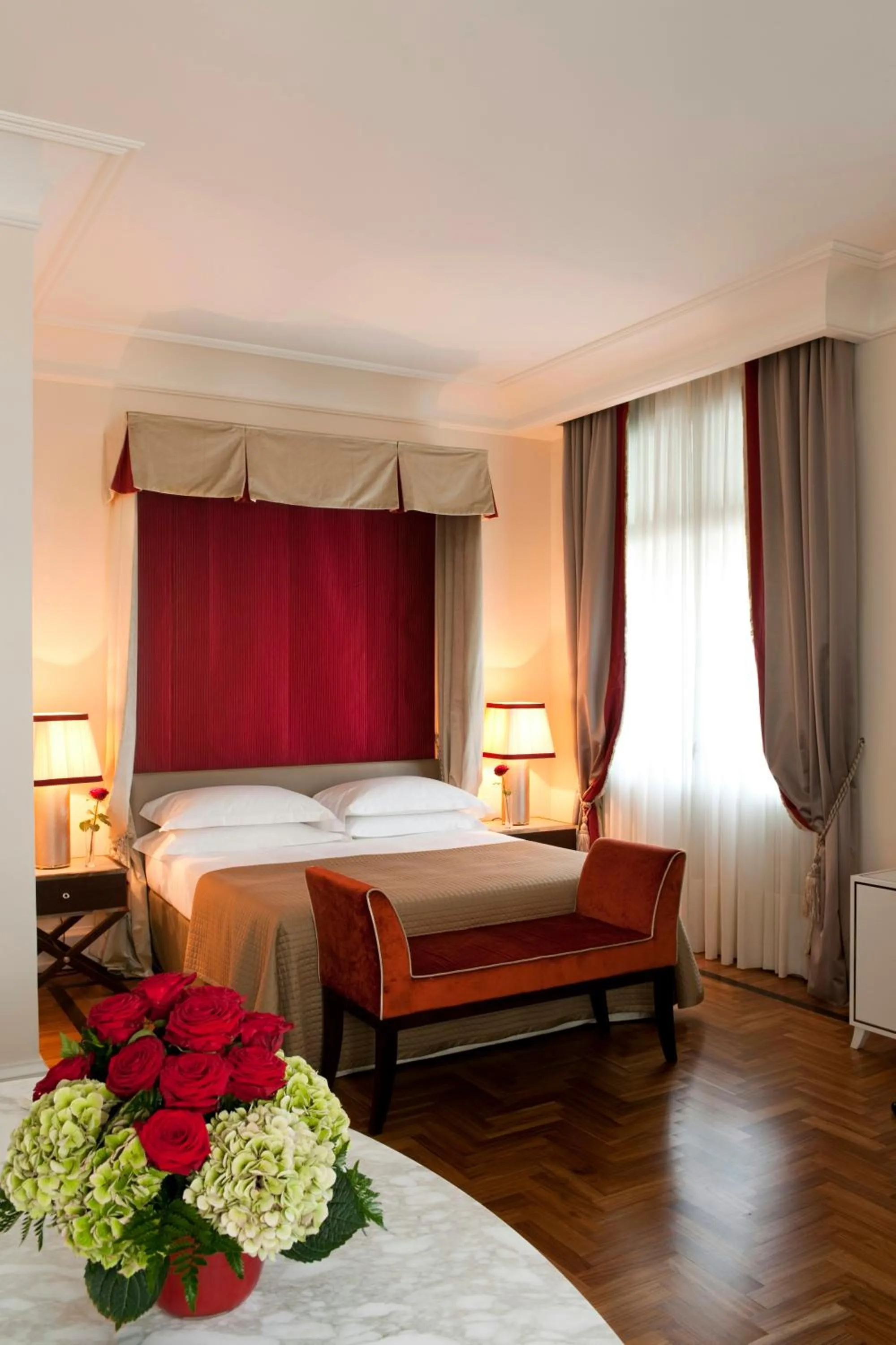 Photo of the whole room, Bed in Savoia Excelsior Palace Trieste - Starhotels Collezione