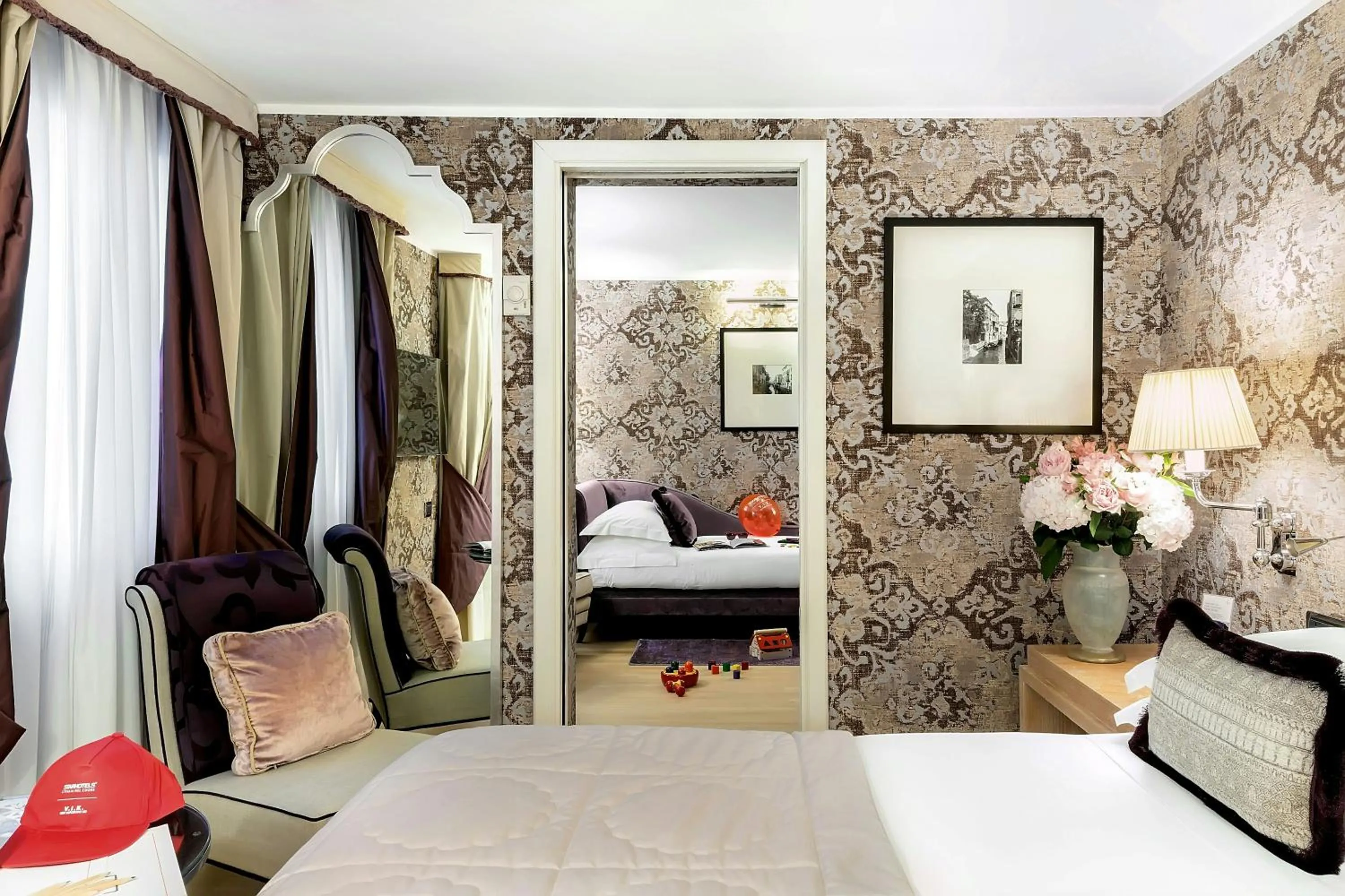 Photo of the whole room, Bed in Splendid Venice - Starhotels Collezione