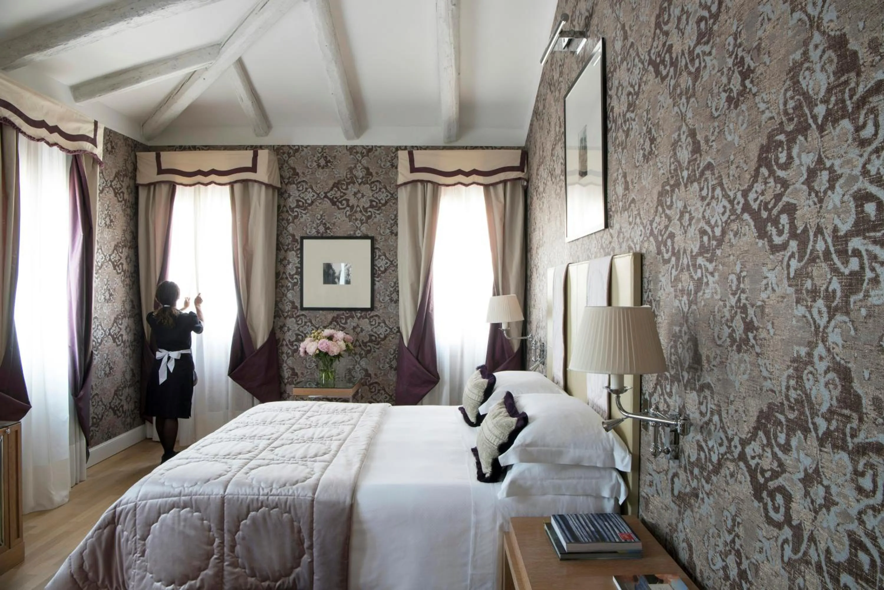 Photo of the whole room, Bed in Splendid Venice - Starhotels Collezione