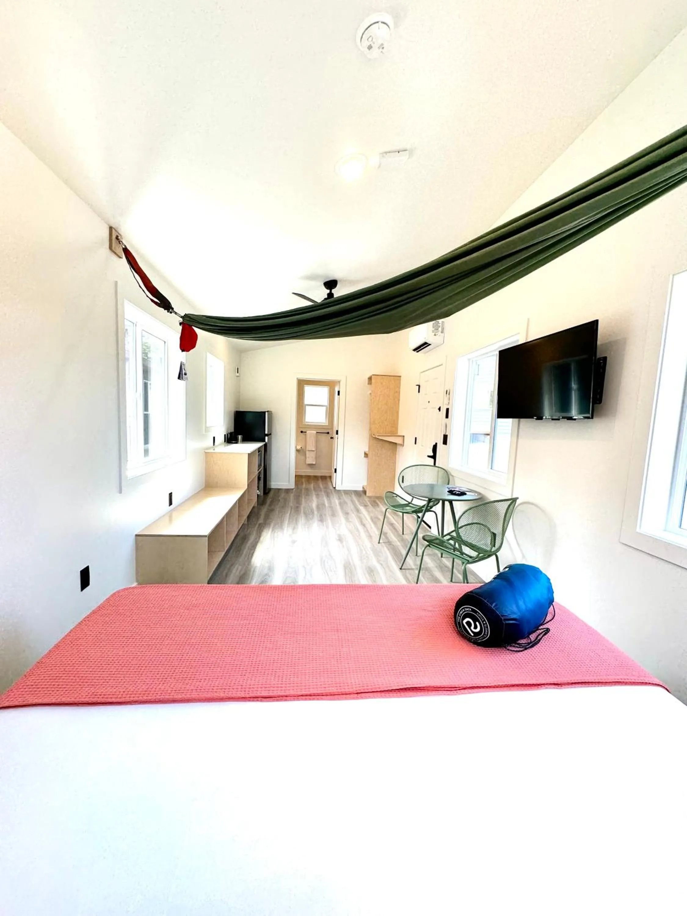 Bed in LOGE Westport