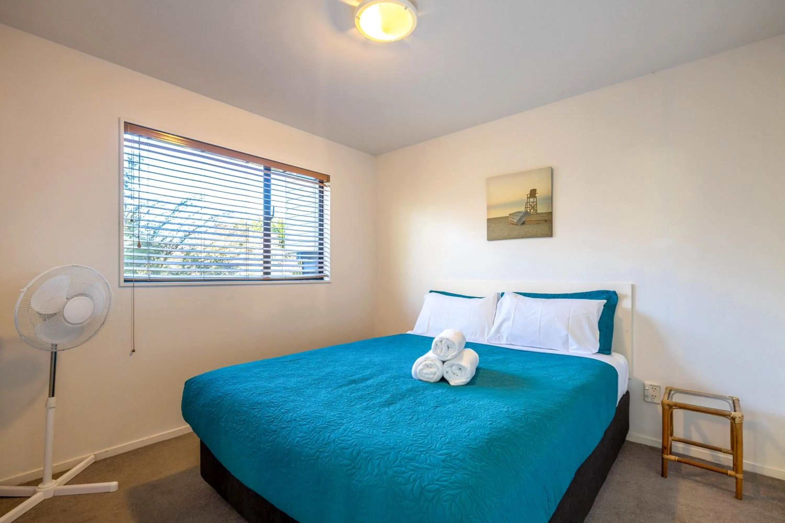 Bed in Waiheke Island Motel