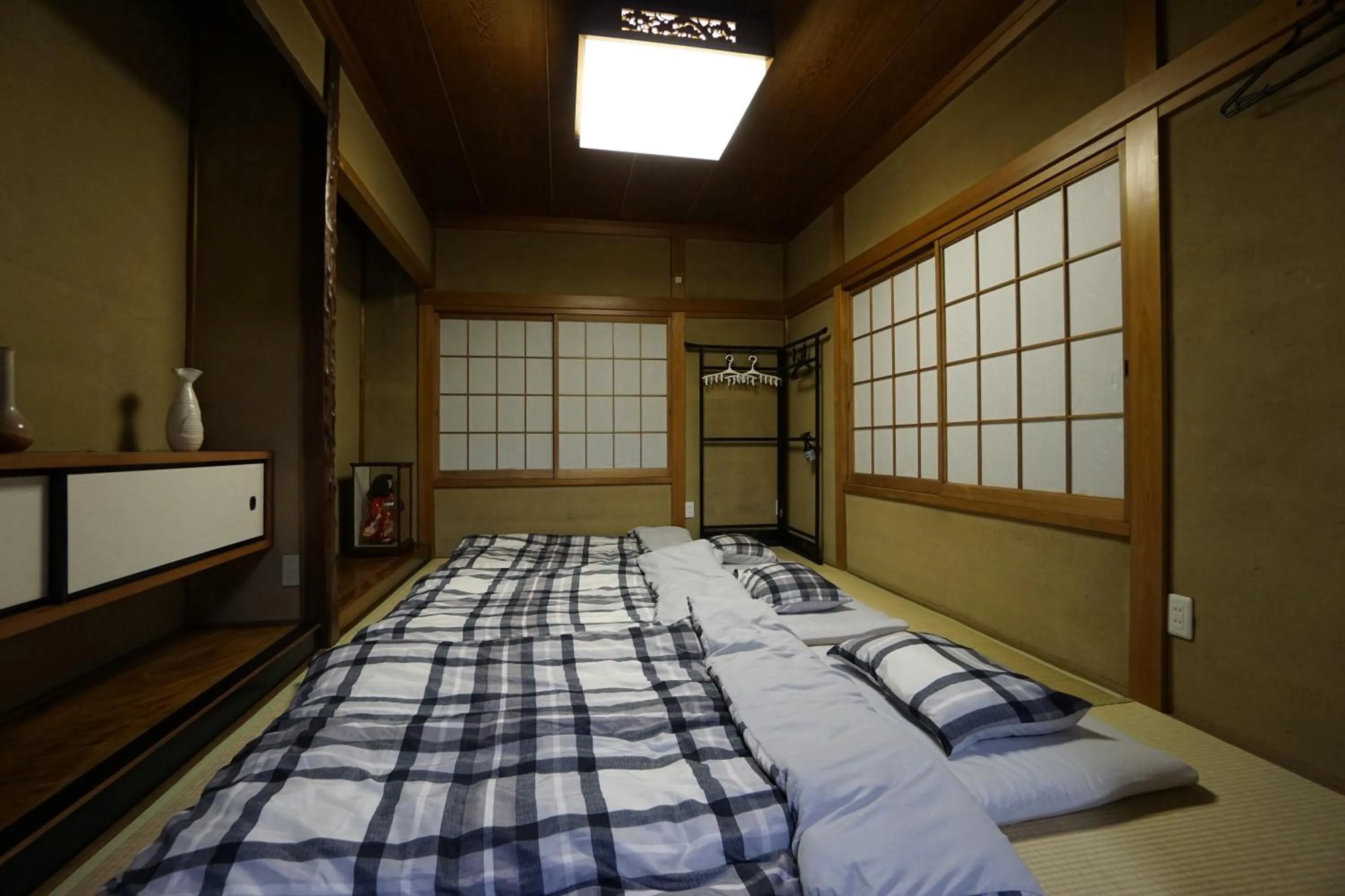 Bedroom, Bed in Villa Kyoto Saiin