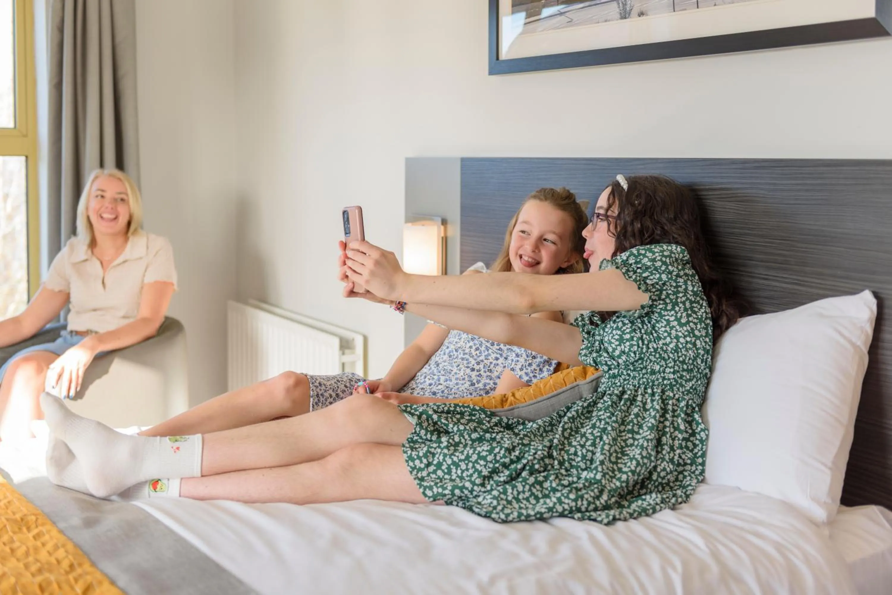 Bedroom, Bed in Newtown Park Hotel