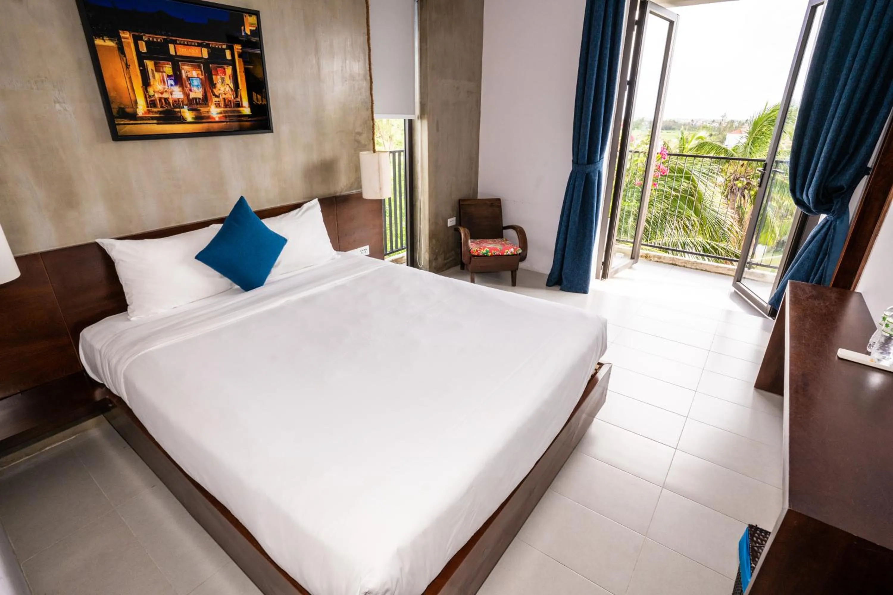 Bedroom, Bed in Mad Monkey Hoi An