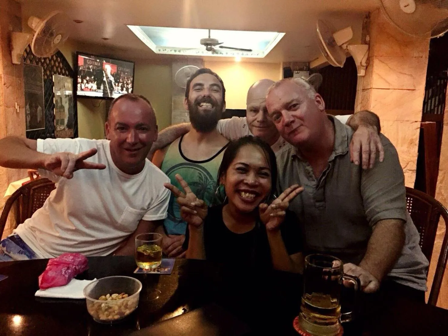 Lounge or bar in Summer Breeze Hotel