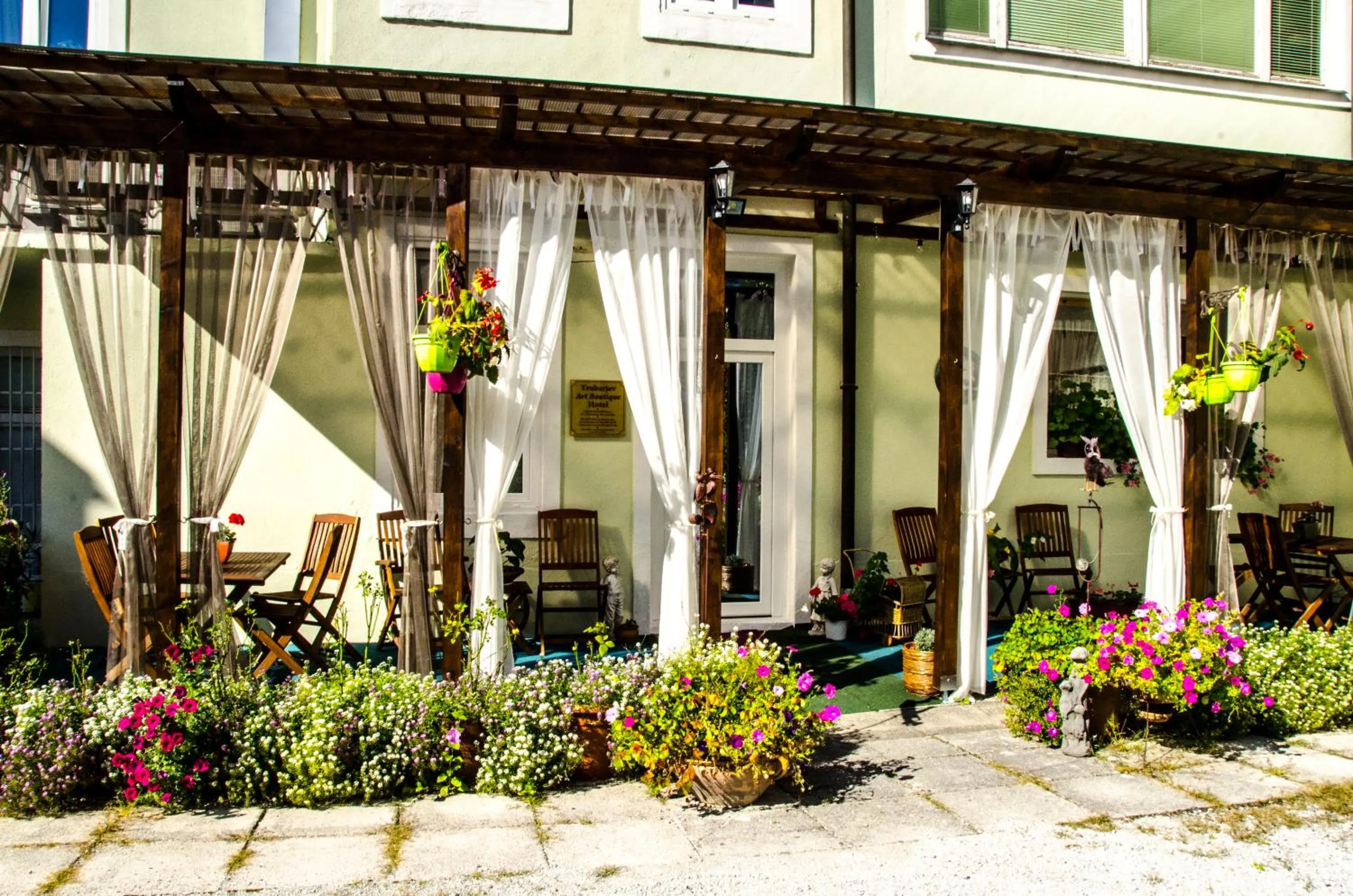 Facade/entrance in Trubarjev Art Boutique hotel
