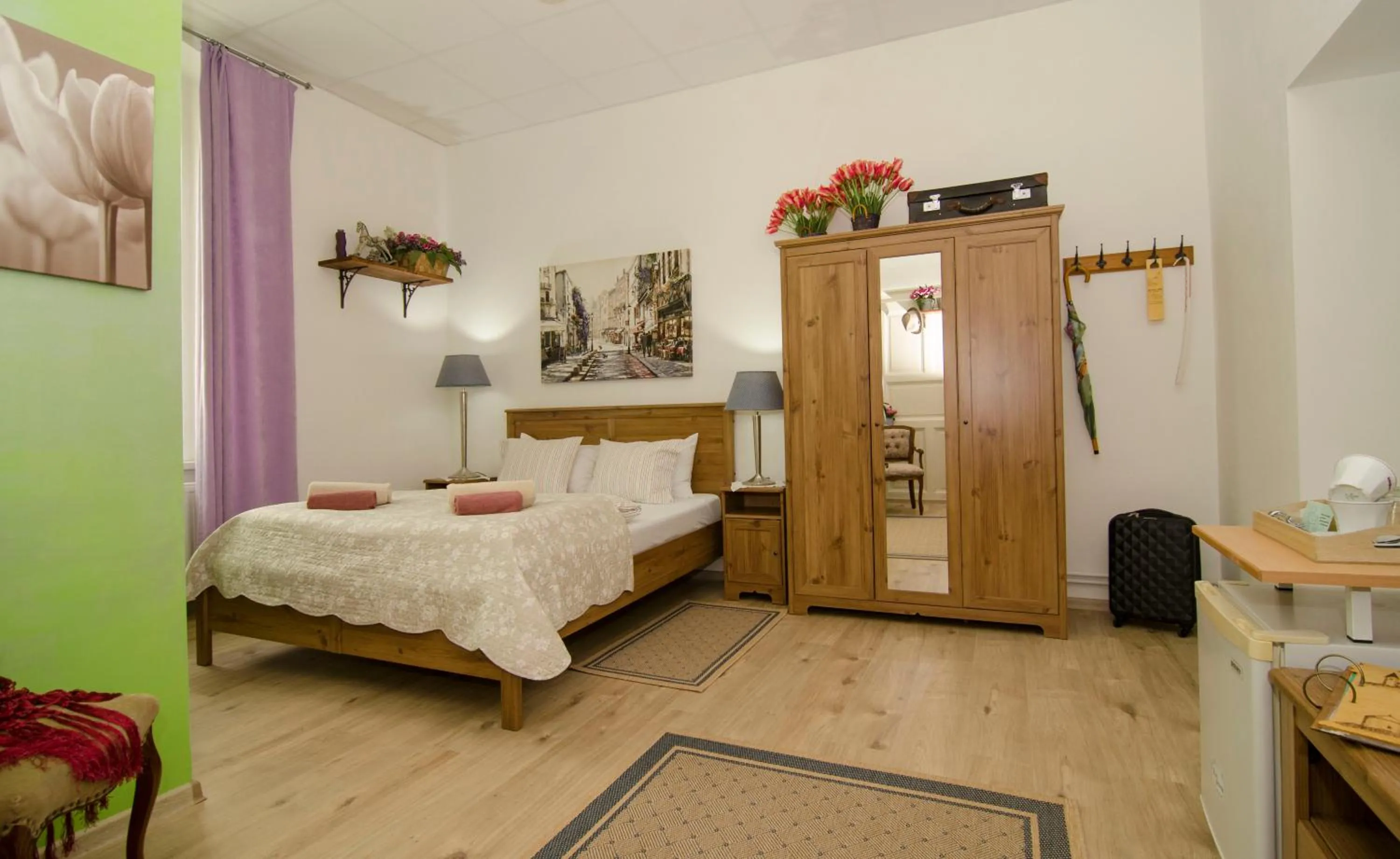 Photo of the whole room, Bed in Trubarjev Art Boutique hotel