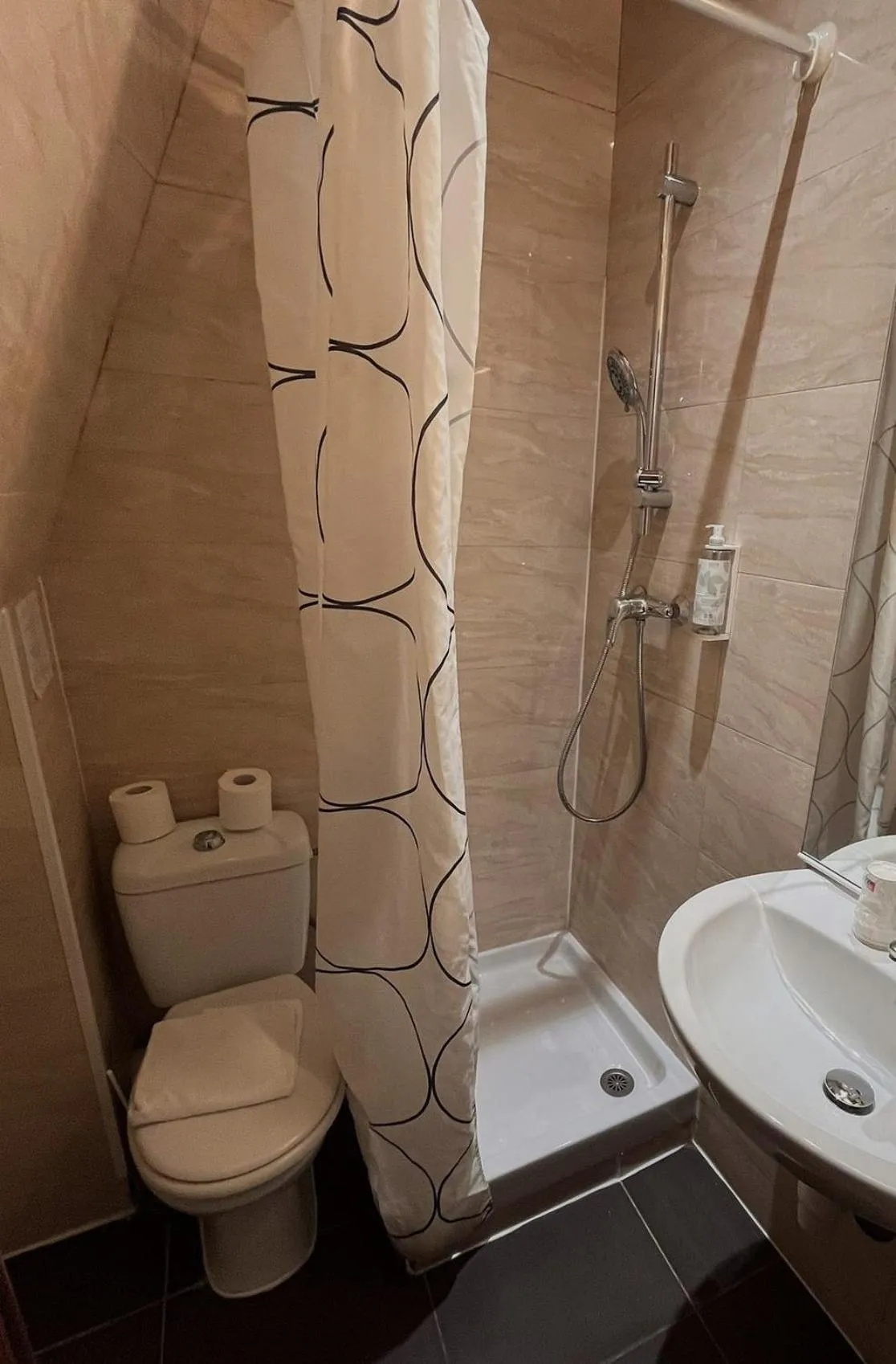 Hipotel Paris Voltaire Bastille