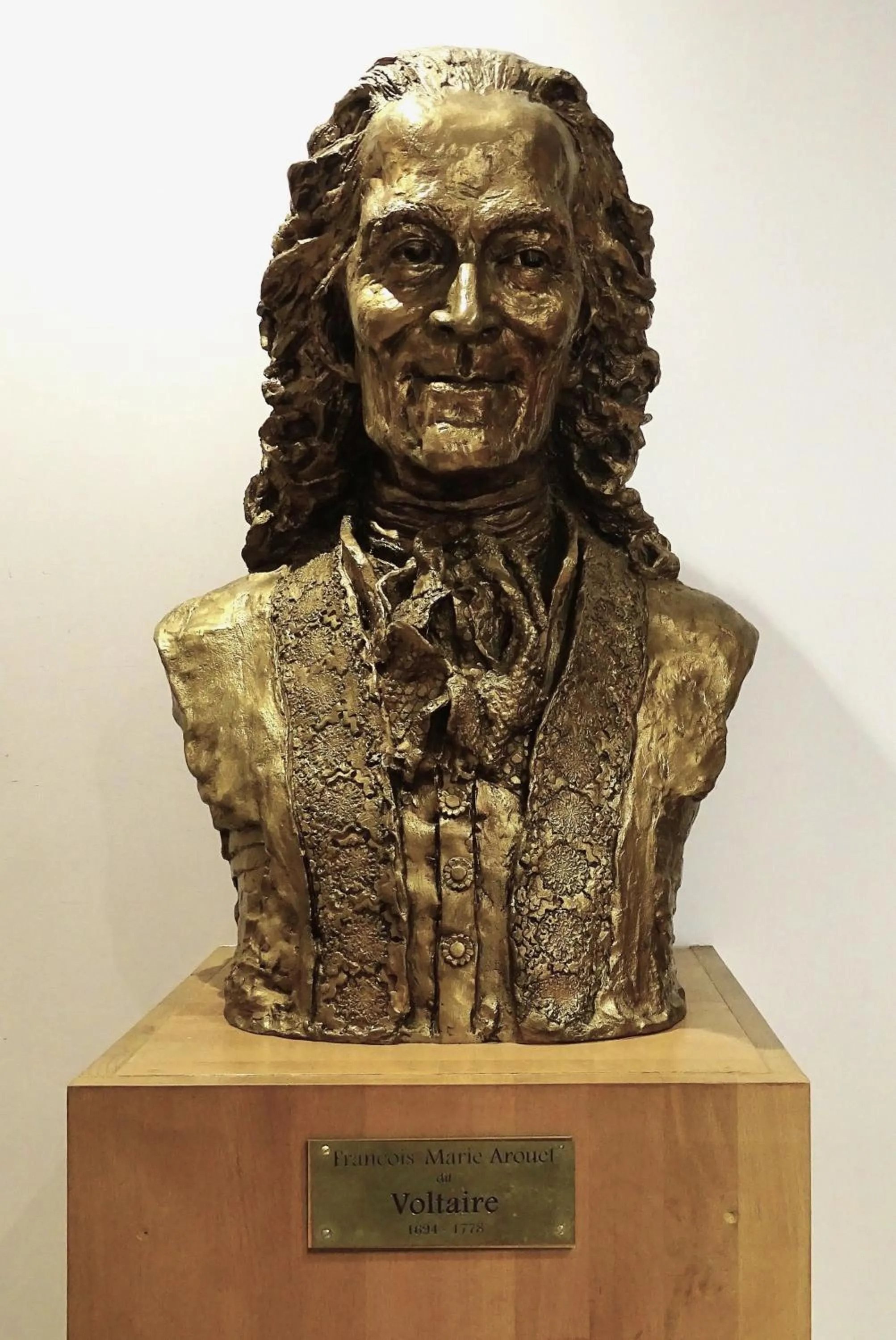 Property building in Hipotel Paris Voltaire Bastille