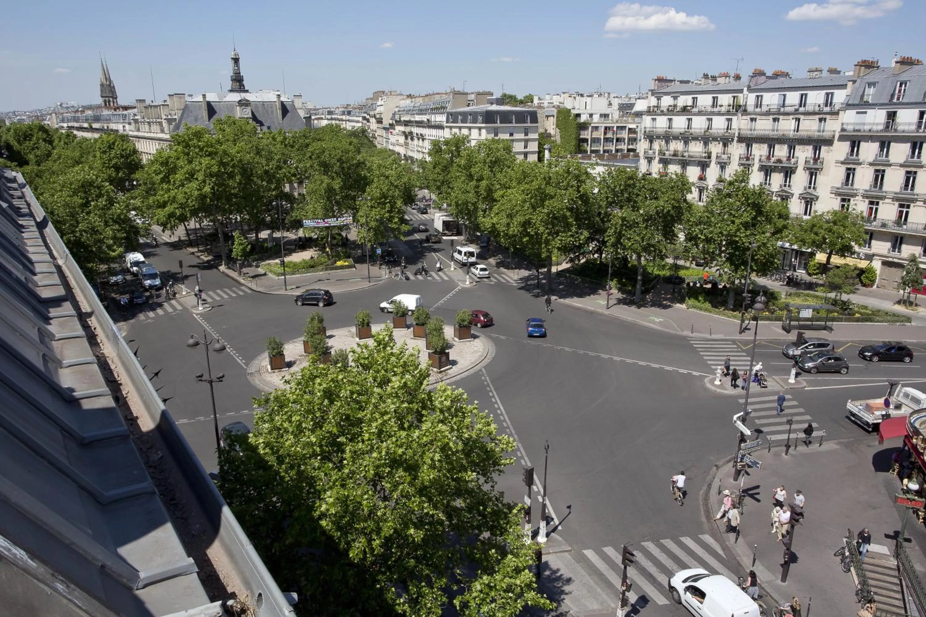 Neighbourhood in Hipotel Paris Voltaire Bastille