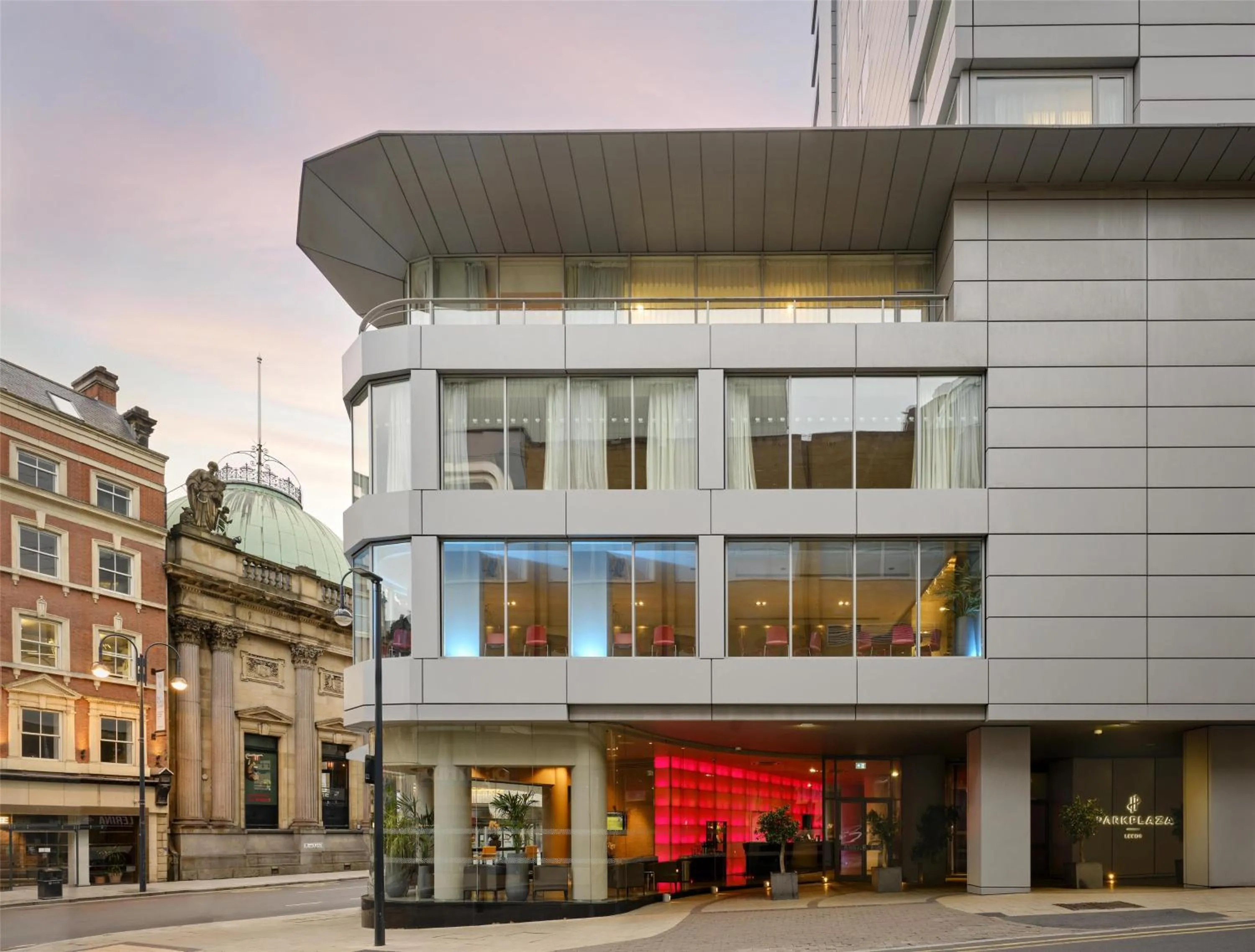 Property building in Park Plaza Leeds