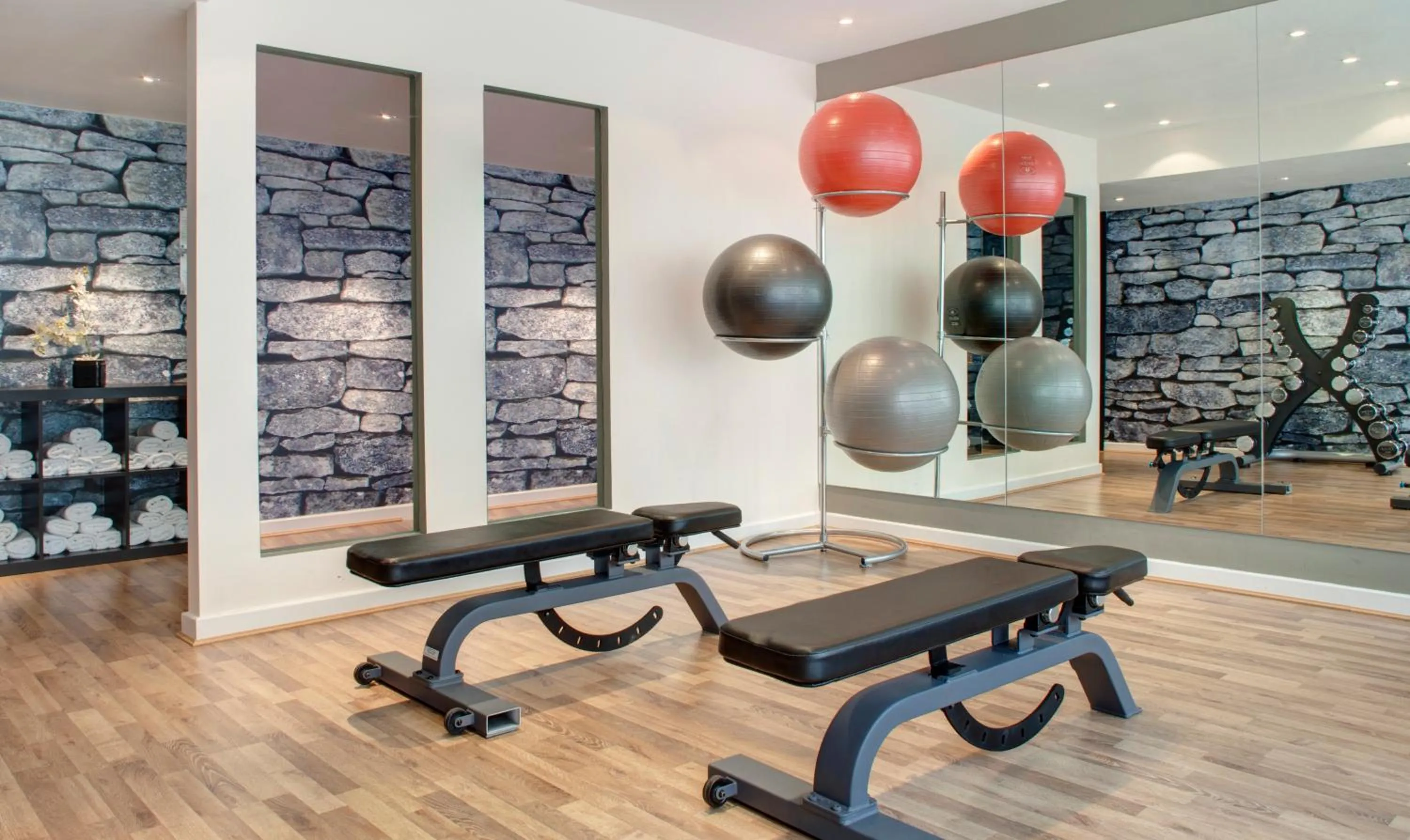 Fitness centre/facilities in Park Plaza Leeds