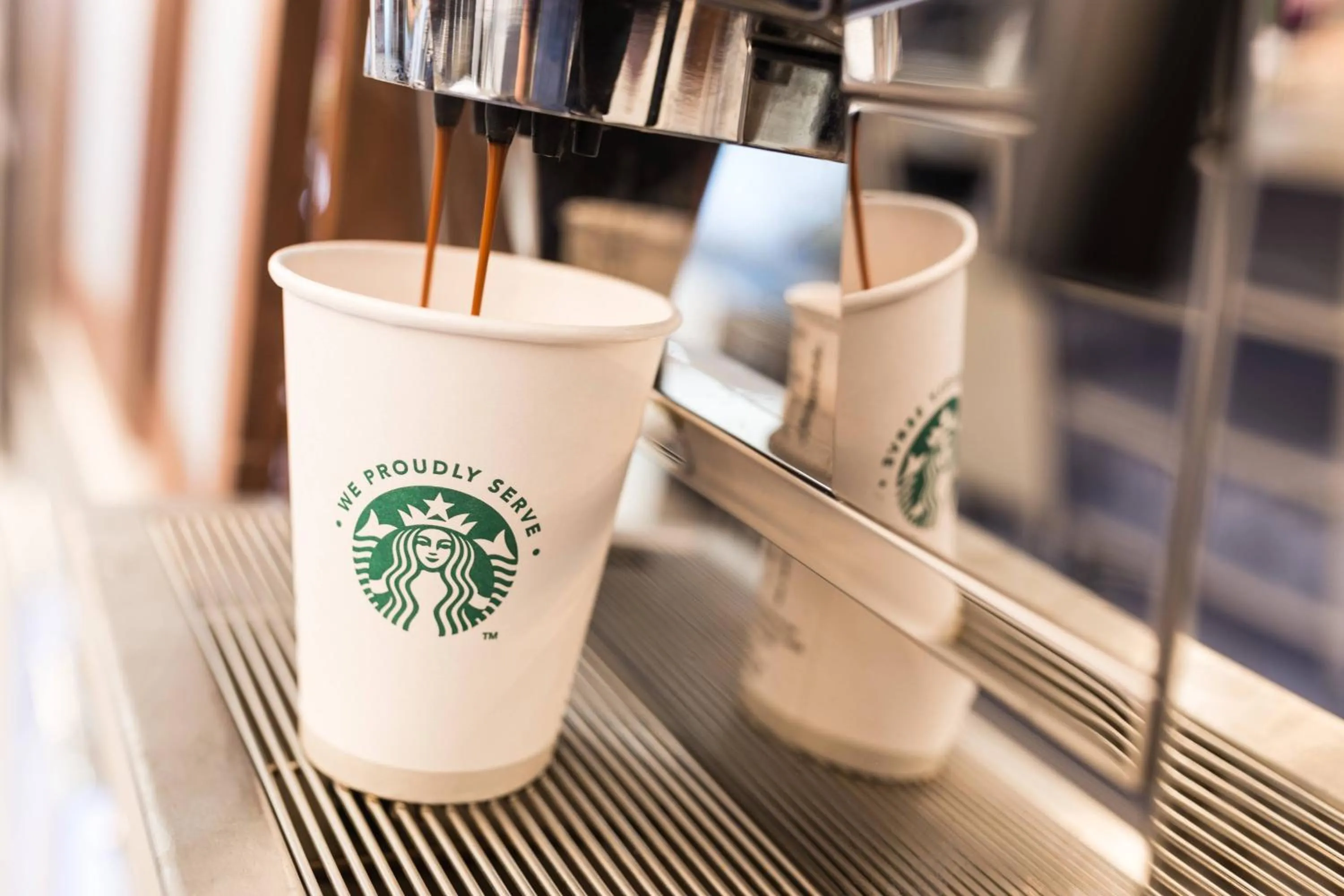 Restaurant/places to eat in Courtyard by Marriott Glasgow Airport