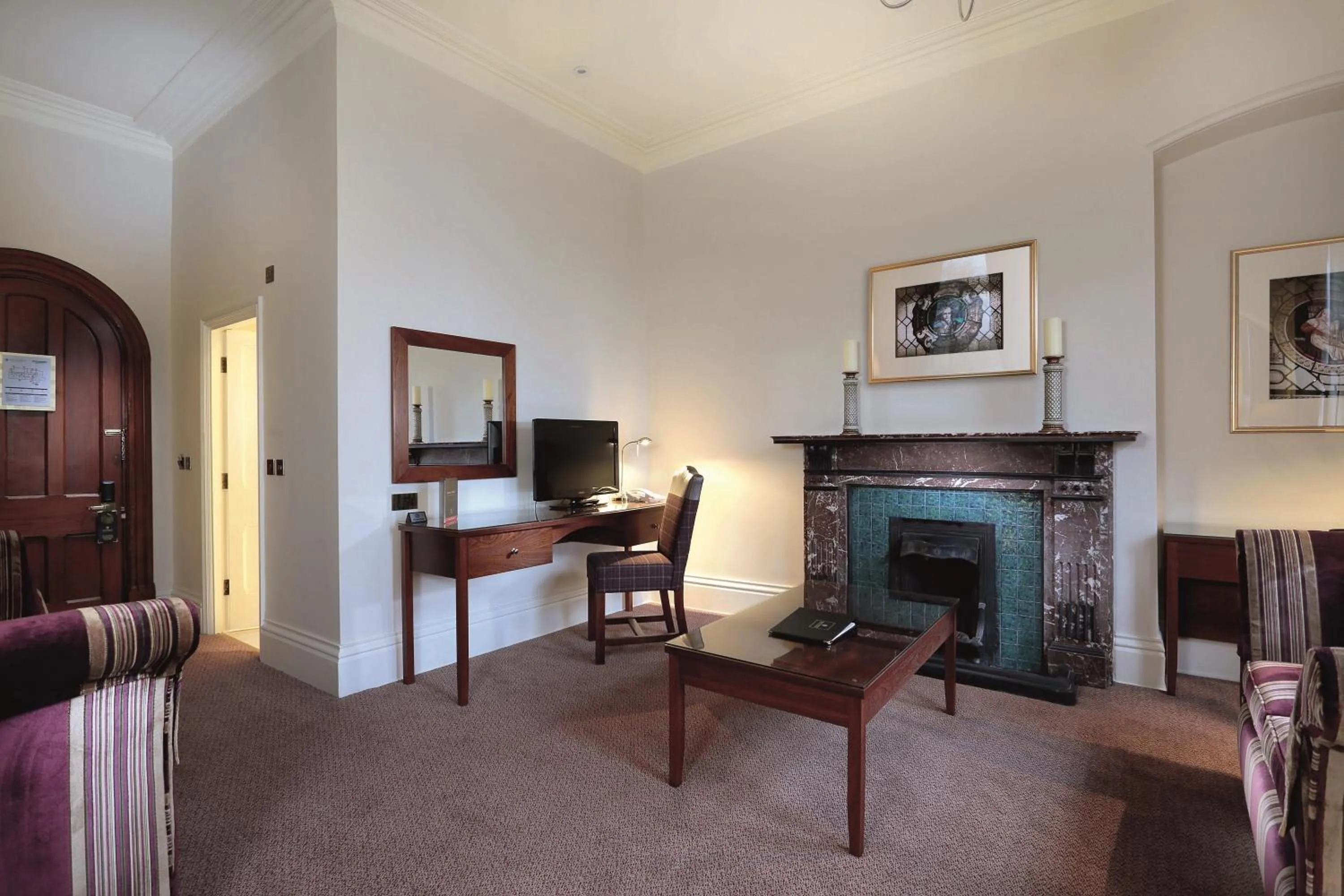 Seating area in Macdonald Kilhey Court Hotel