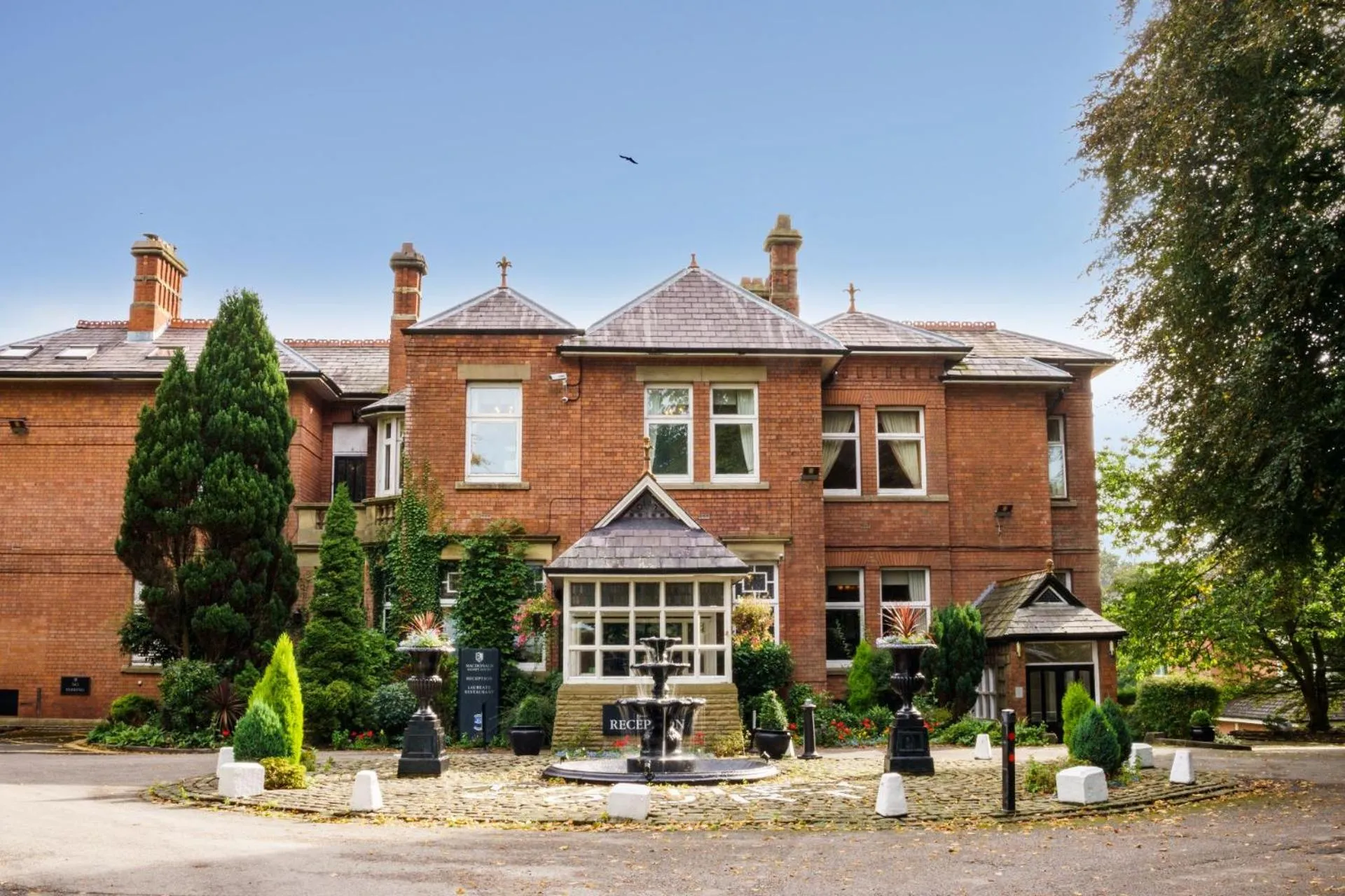 Property building in Macdonald Kilhey Court Hotel