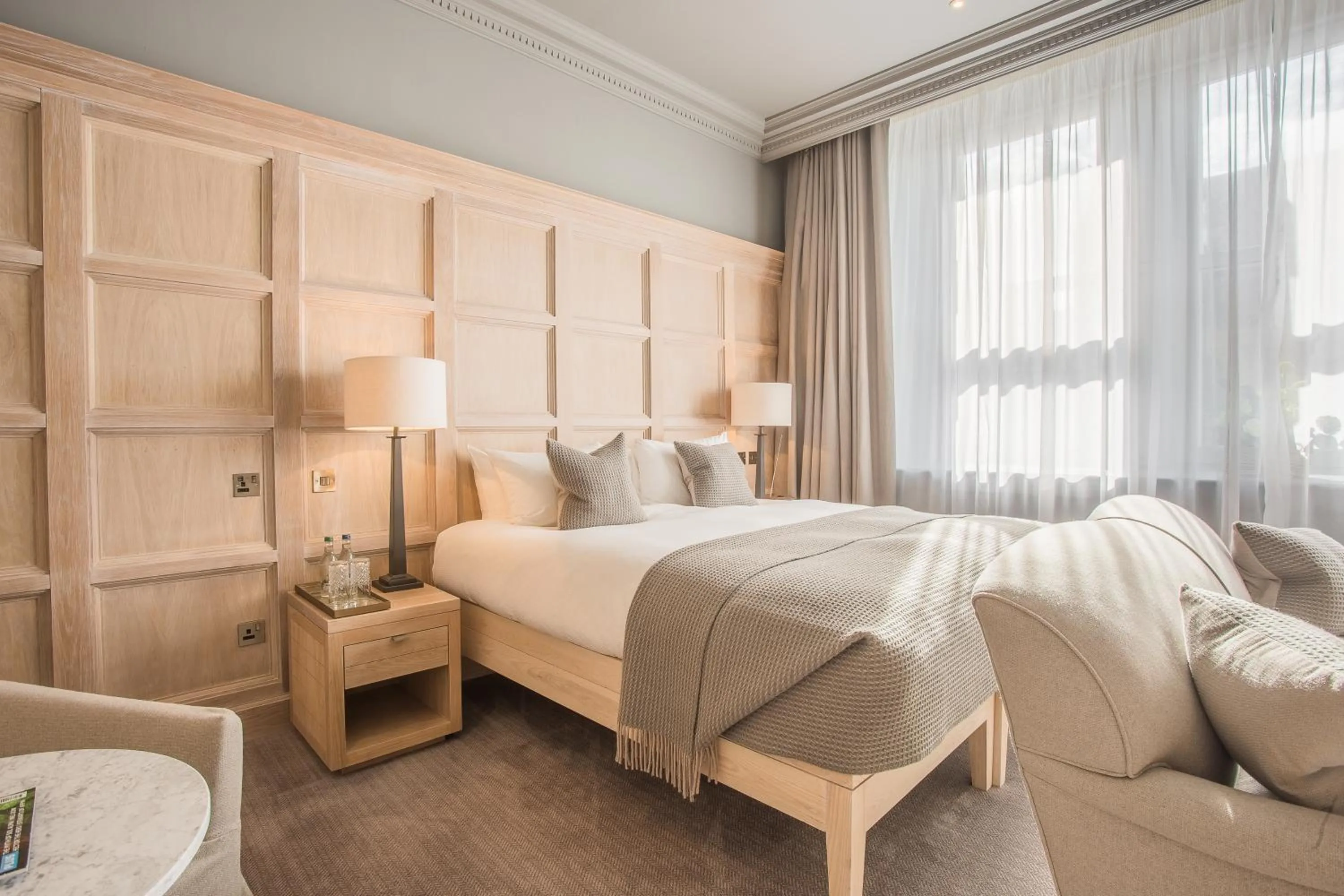 Bedroom, Bed in The Scotsman Hotel