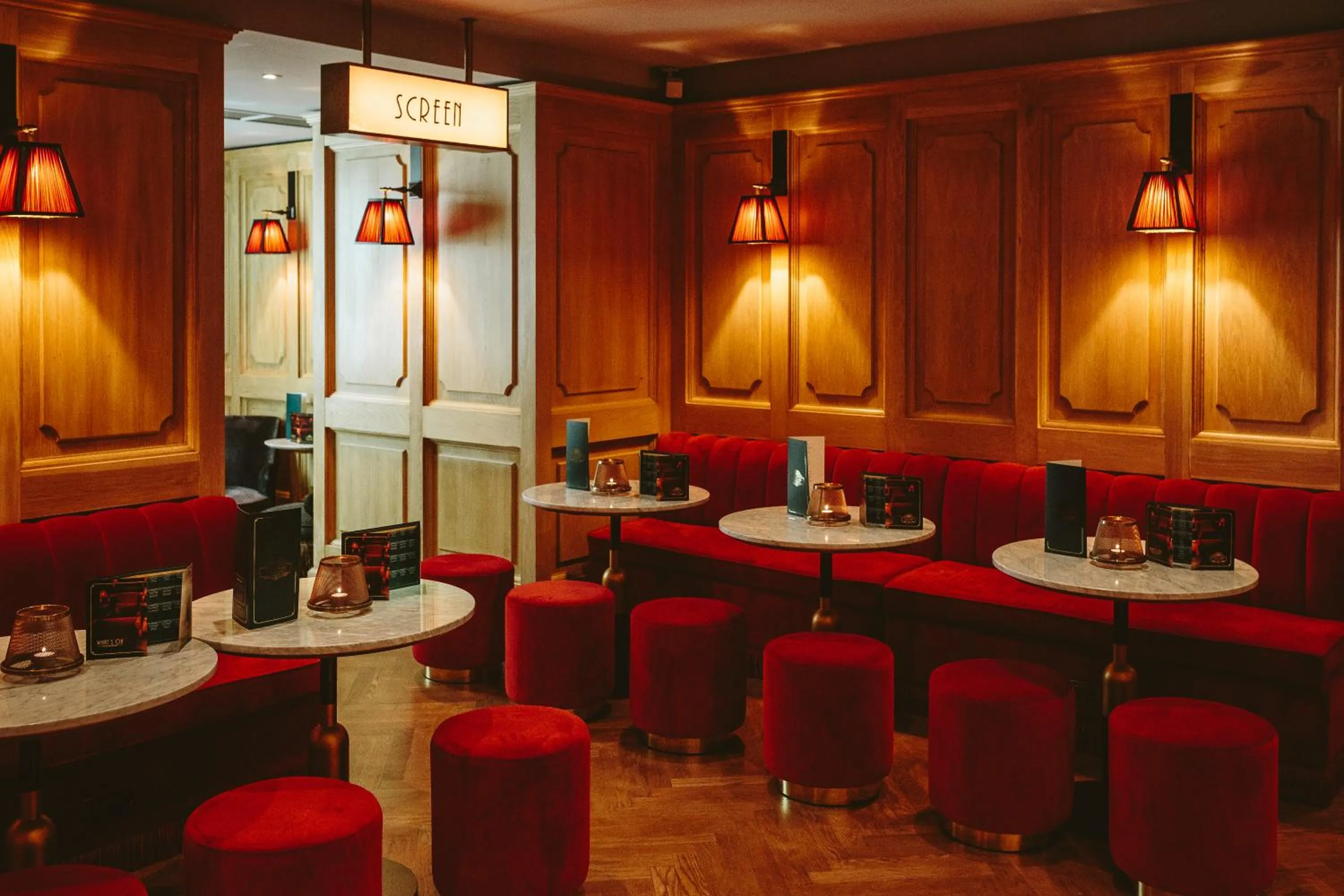 Entertainment in The Scotsman Hotel