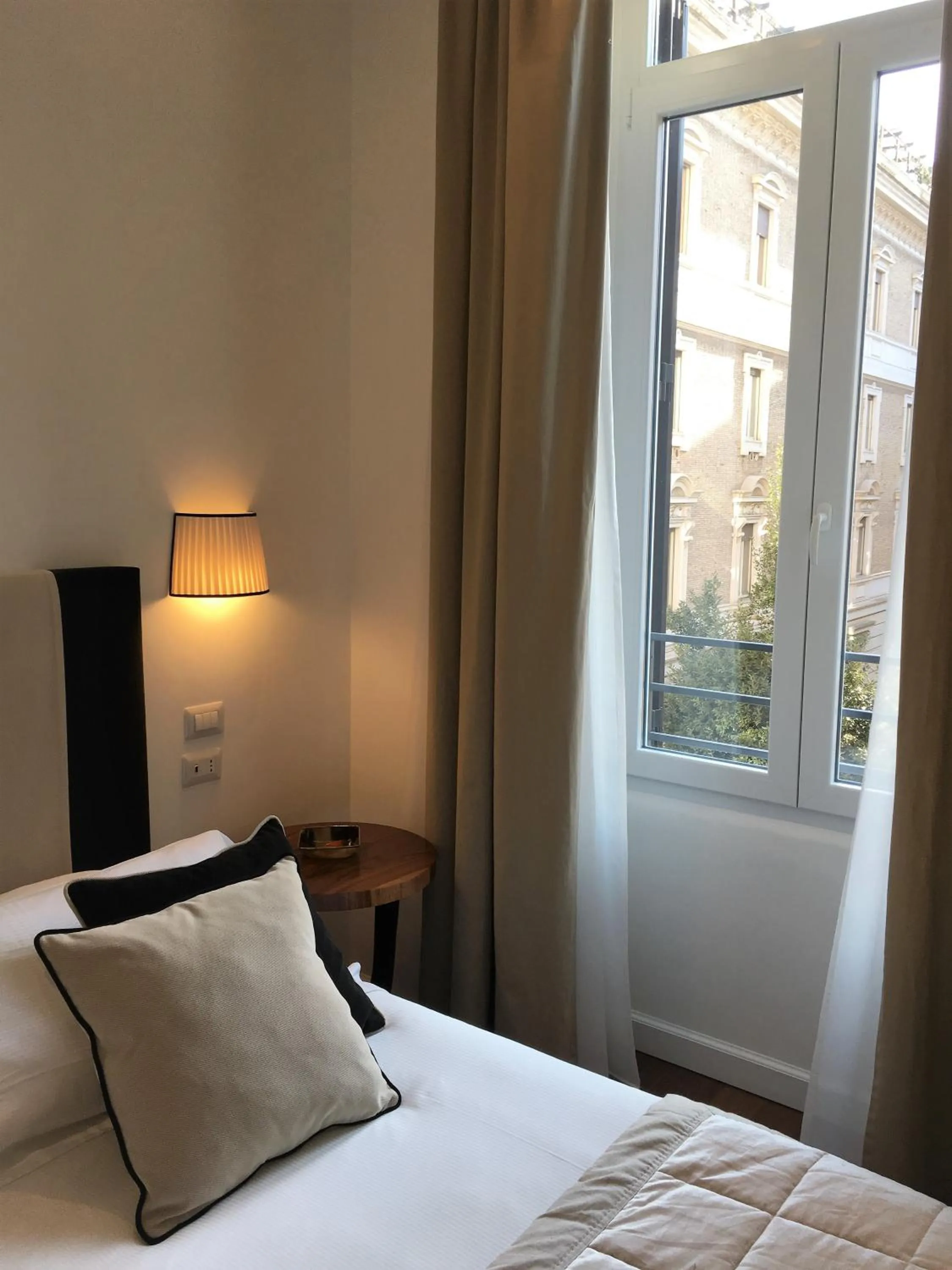 Bedroom, Bed in 900 Piazza del Popolo