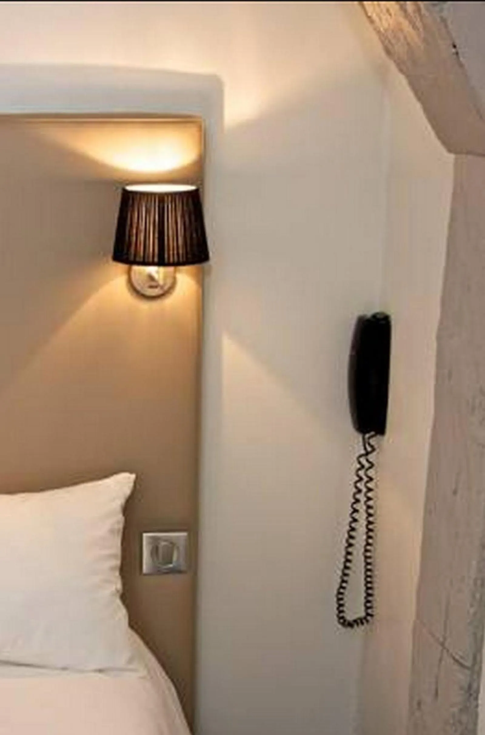 Standard Double Room in Hôtel Henri IV