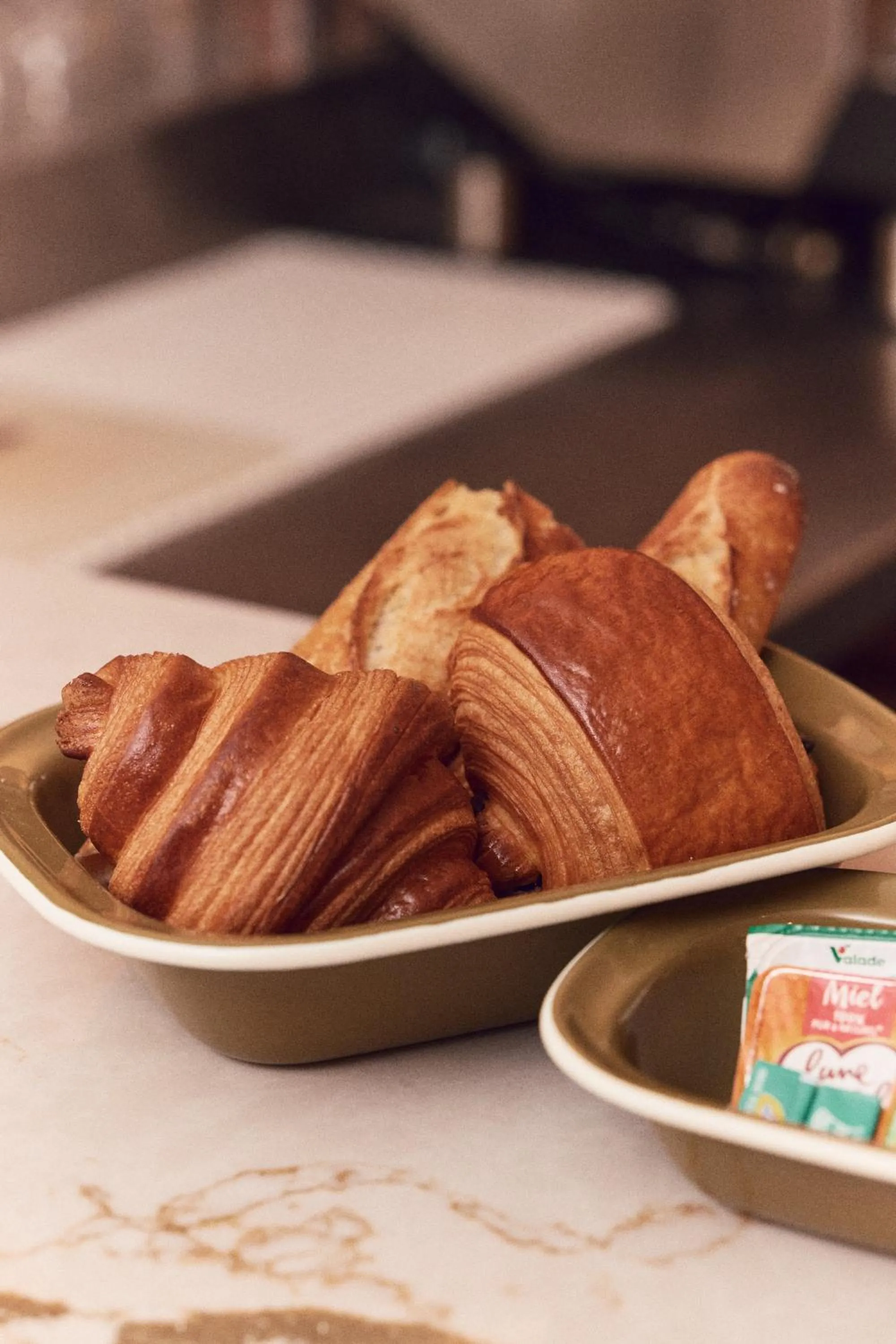 Breakfast in Hôtel Henri IV