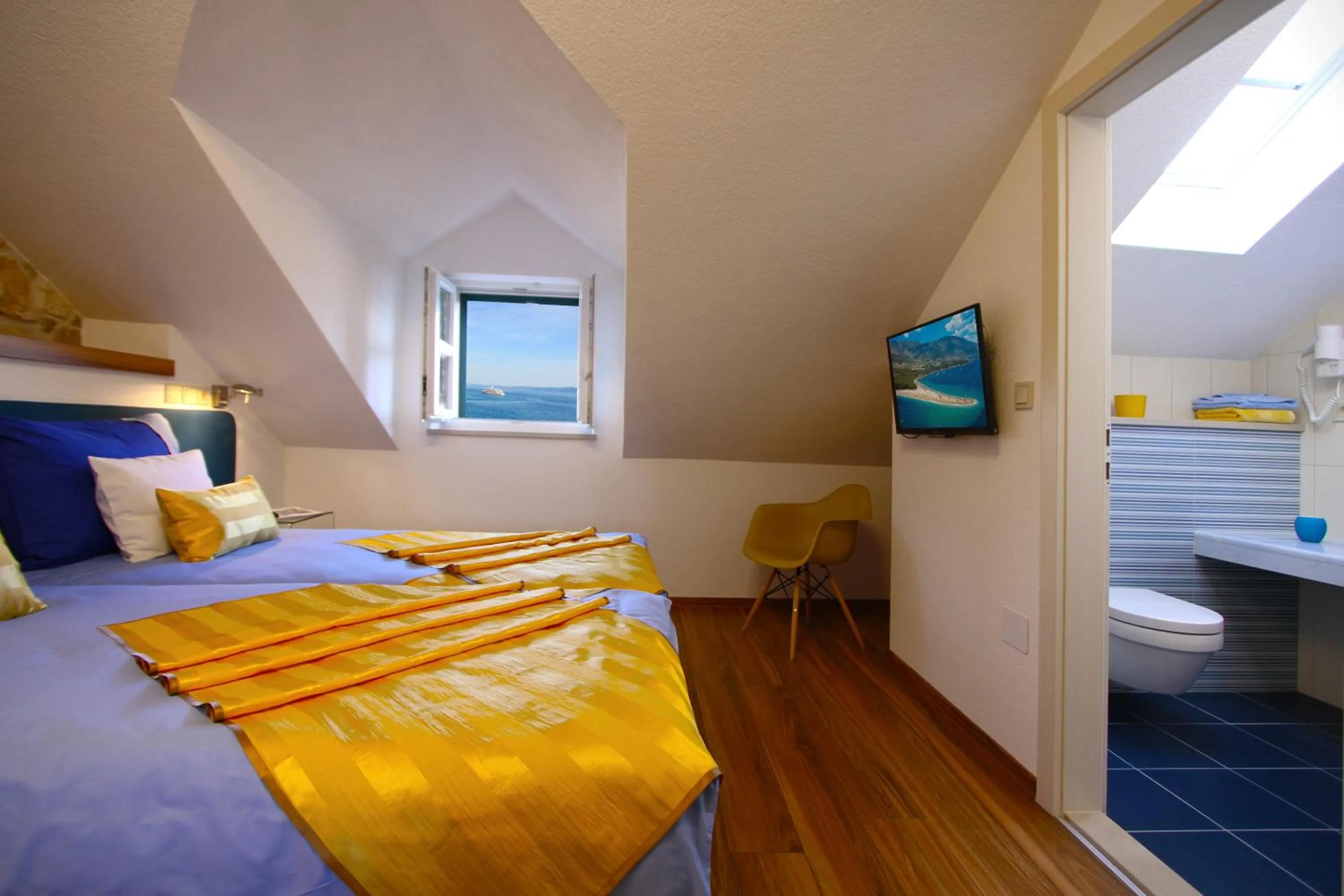 Bedroom, Bed in Apartment Allure