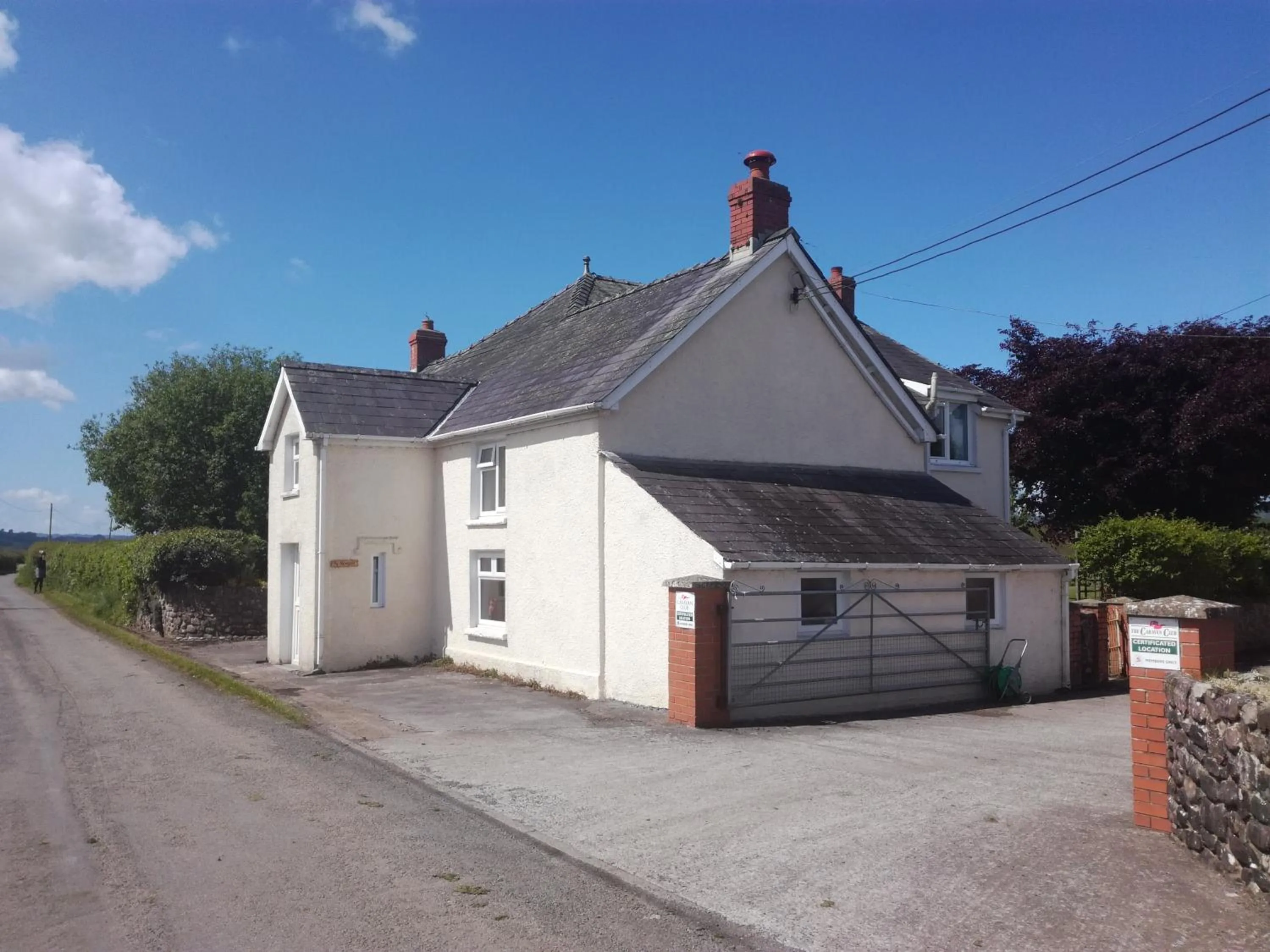 Property building in Ty Newydd