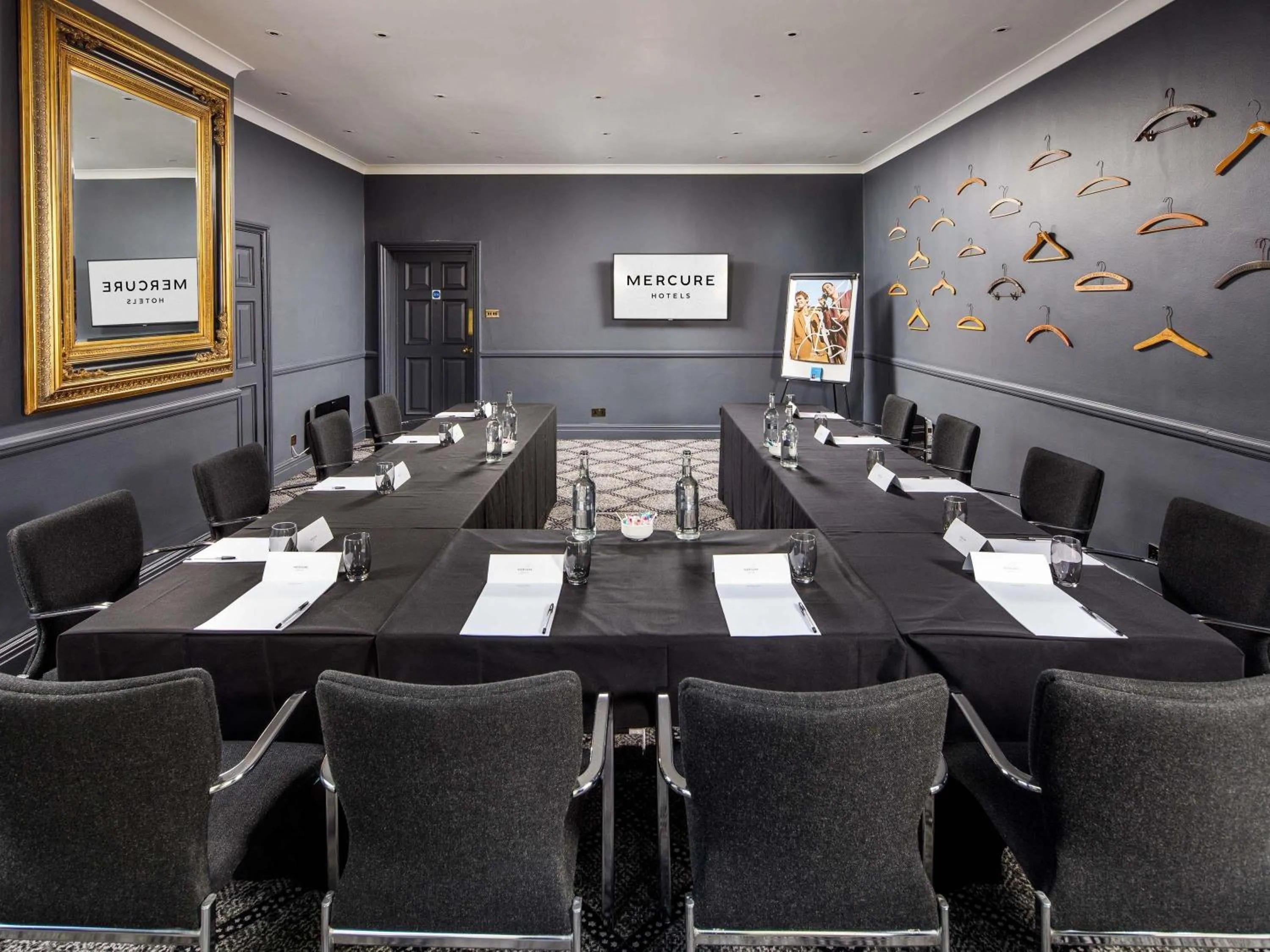 Meeting/conference room in Mercure Oxford Hawkwell House Hotel