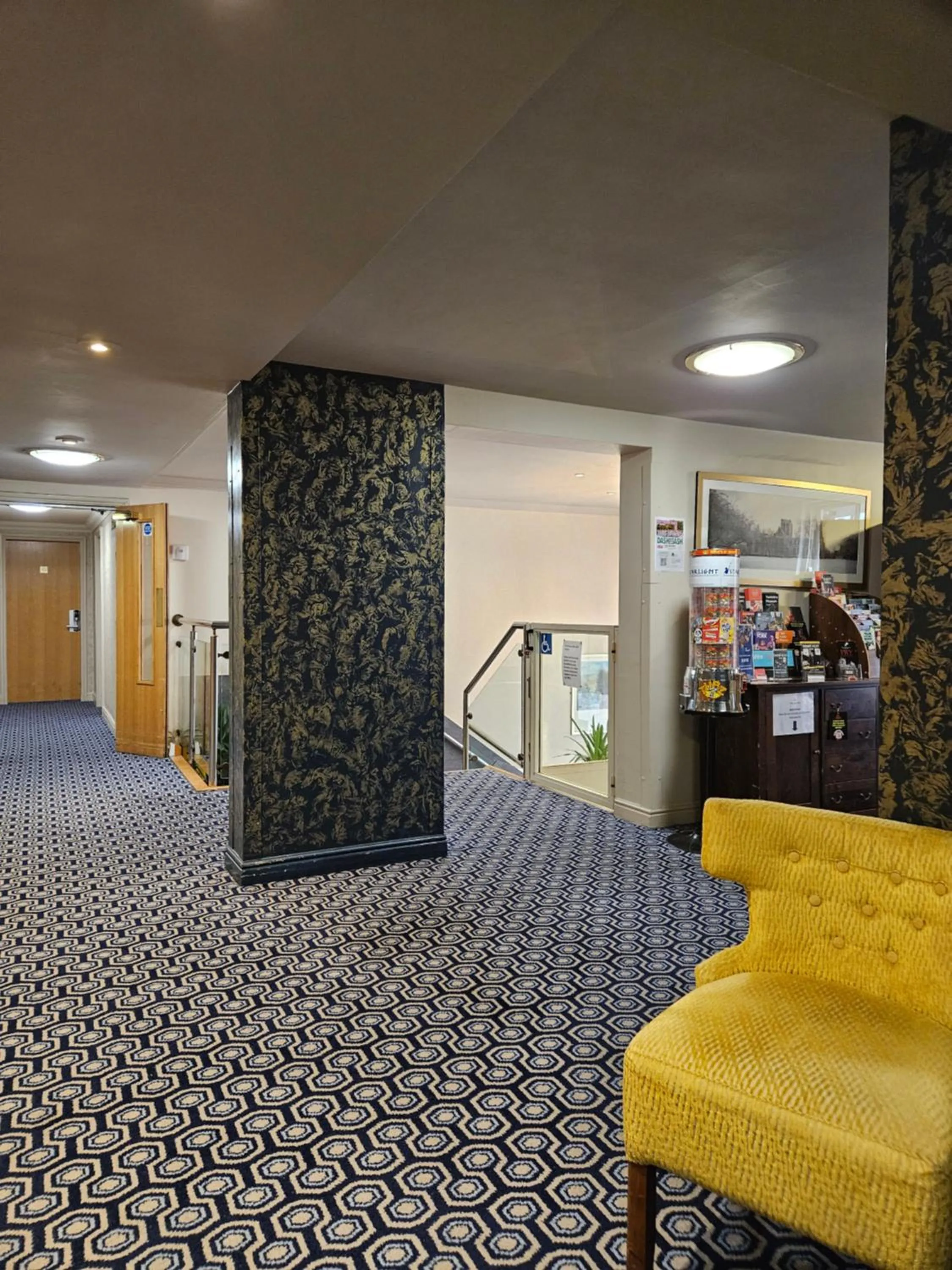 Lobby or reception in The Queens Hotel & Victoria Cloisters Apartments