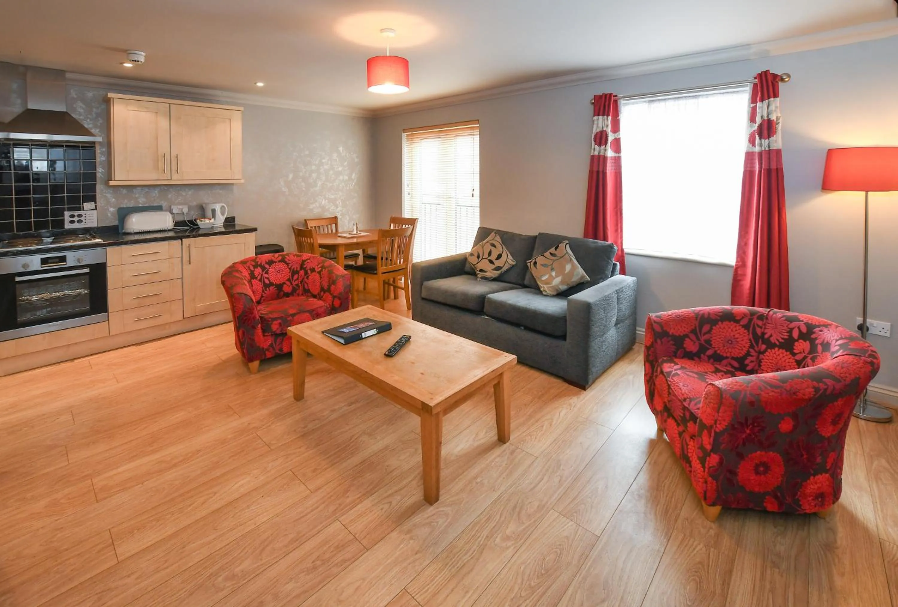 Kitchen or kitchenette in The Queens Hotel & Victoria Cloisters Apartments