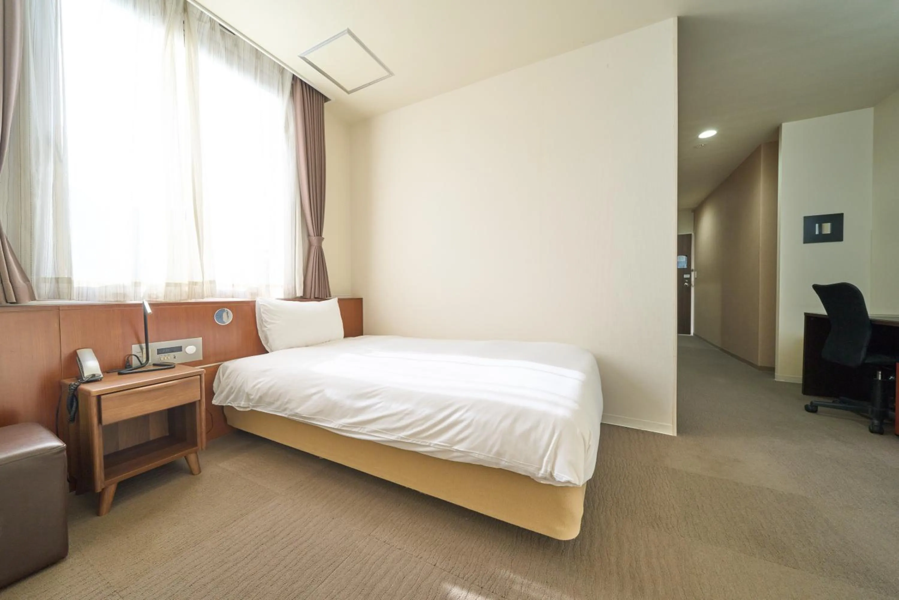 Photo of the whole room, Bed in Hotel Tohkai