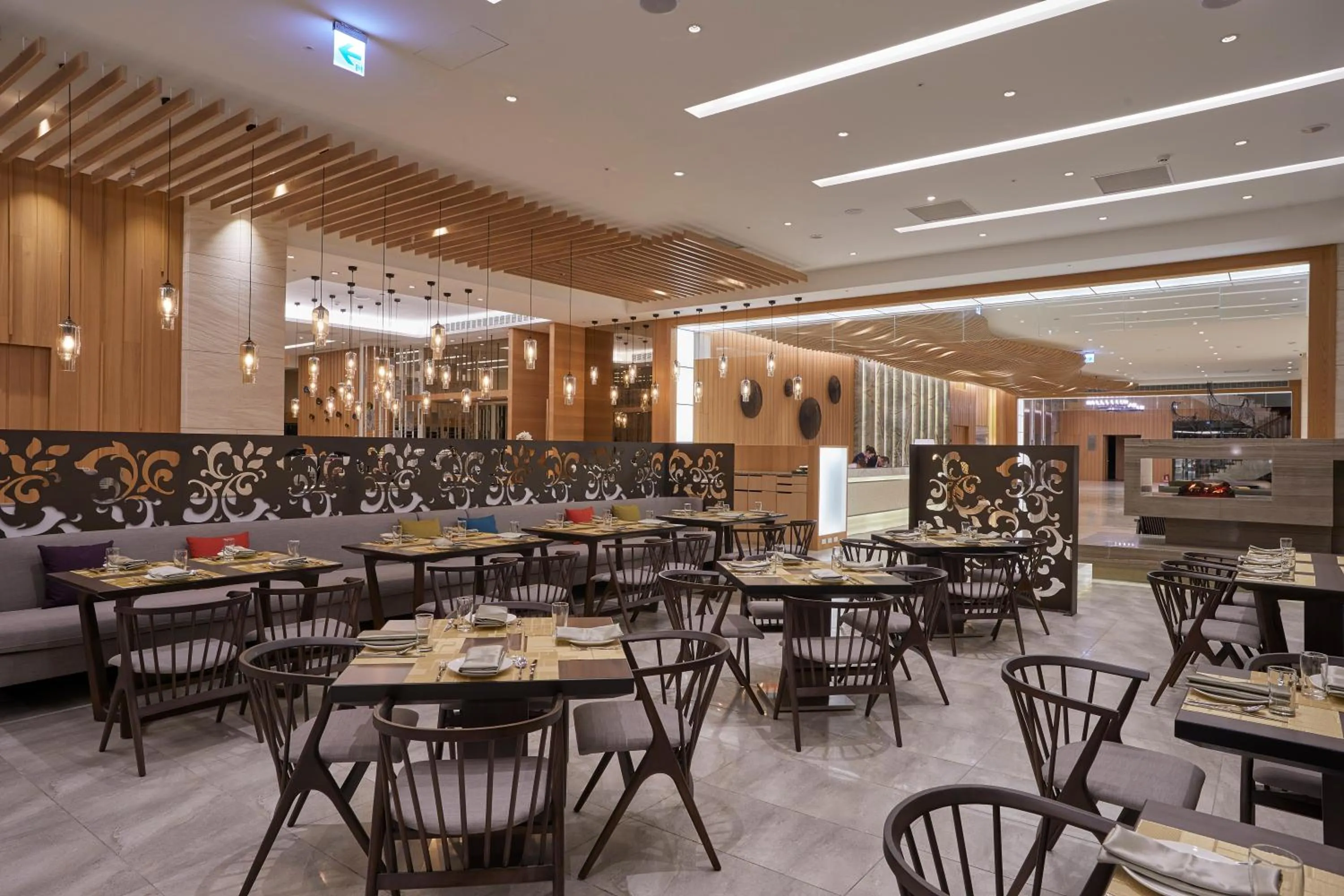 Restaurant/places to eat in Grand Bay Resort Hotel