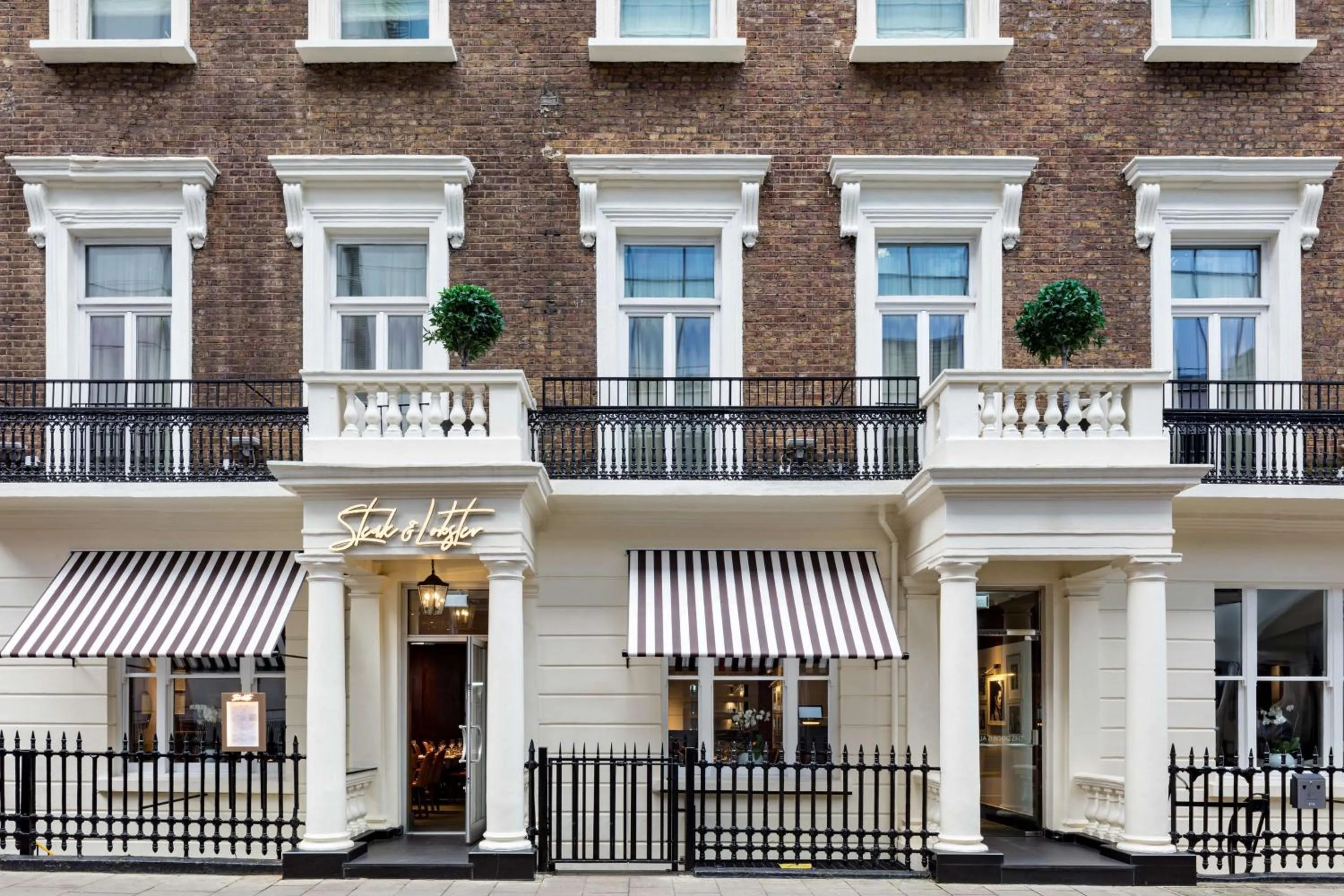 Restaurant/places to eat in Radisson Blu Hotel, London Marble Arch