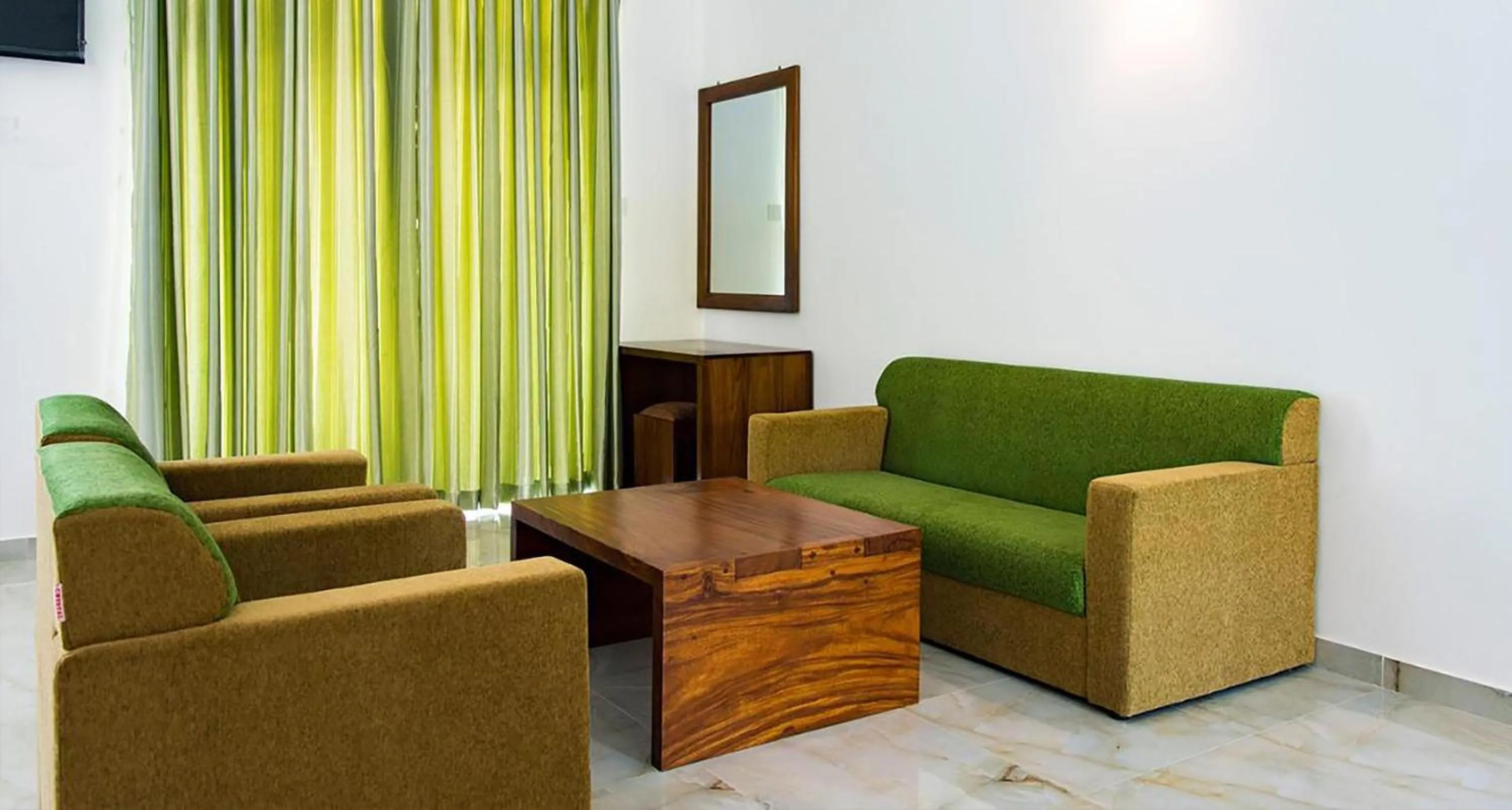 Living room in Yala Hotel Elephant Eye