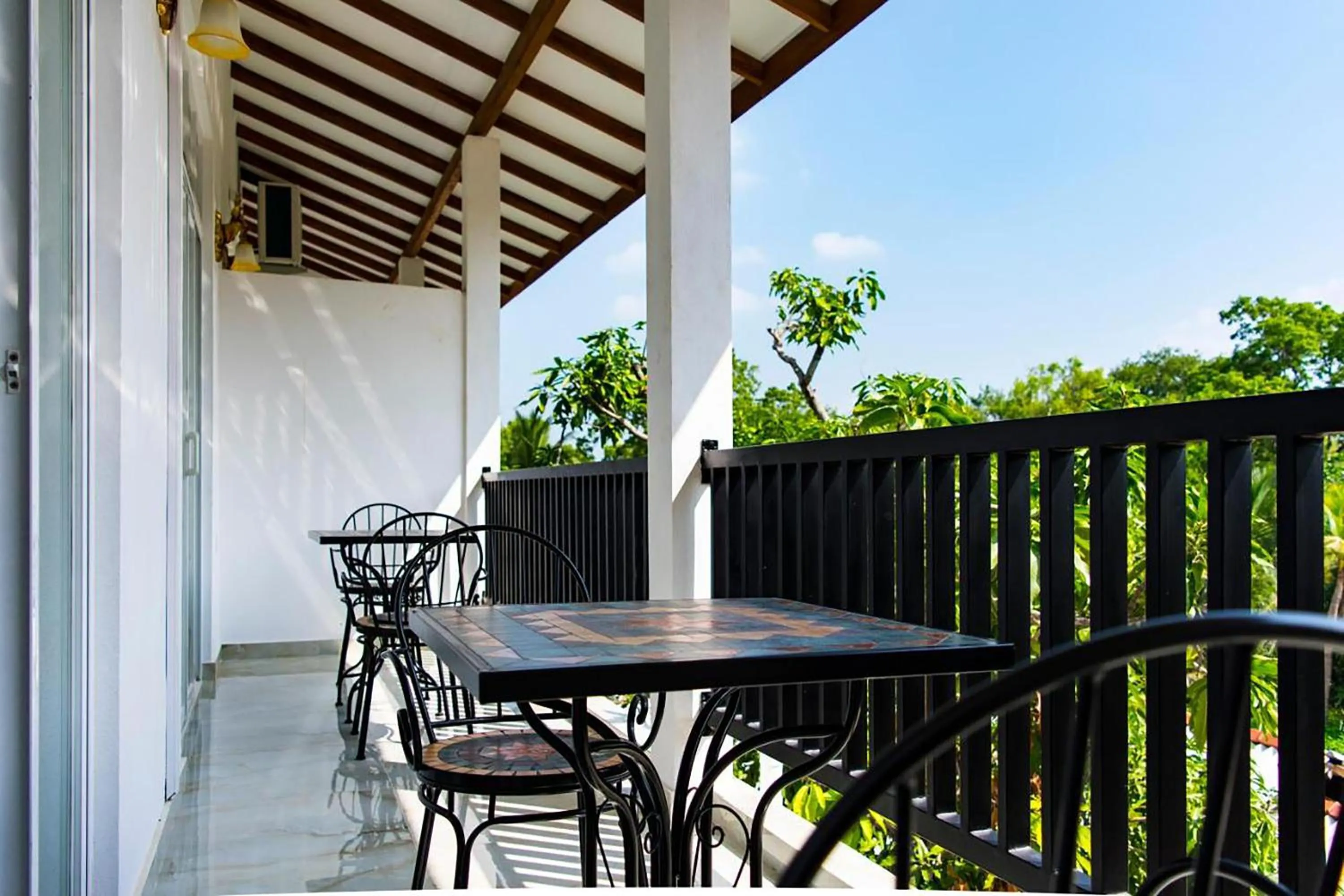 Patio in Yala Hotel Elephant Eye