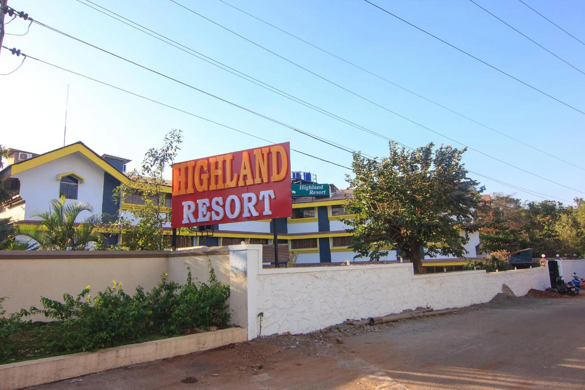 Facade/entrance in Highland Resort