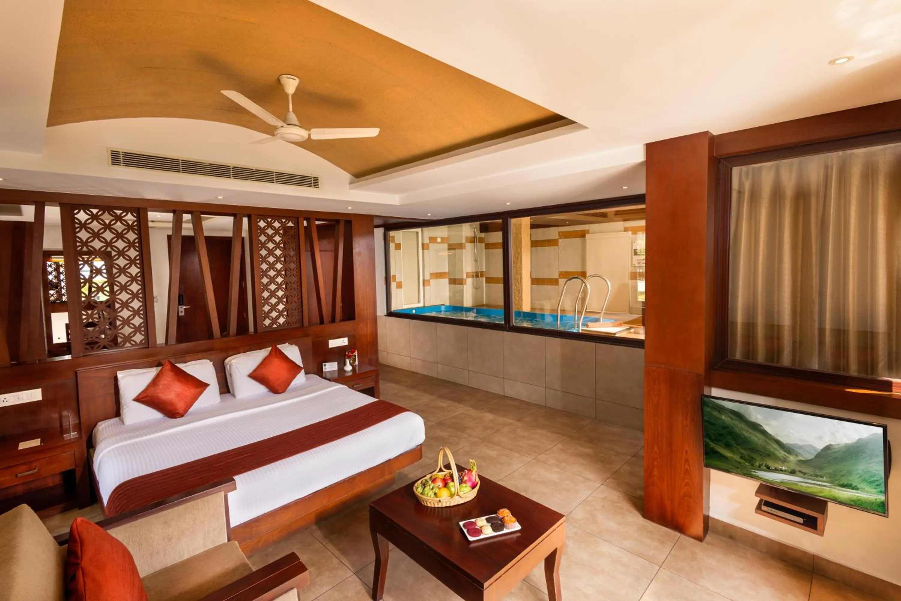 Bedroom, Bed in Lake Canopy Alleppey