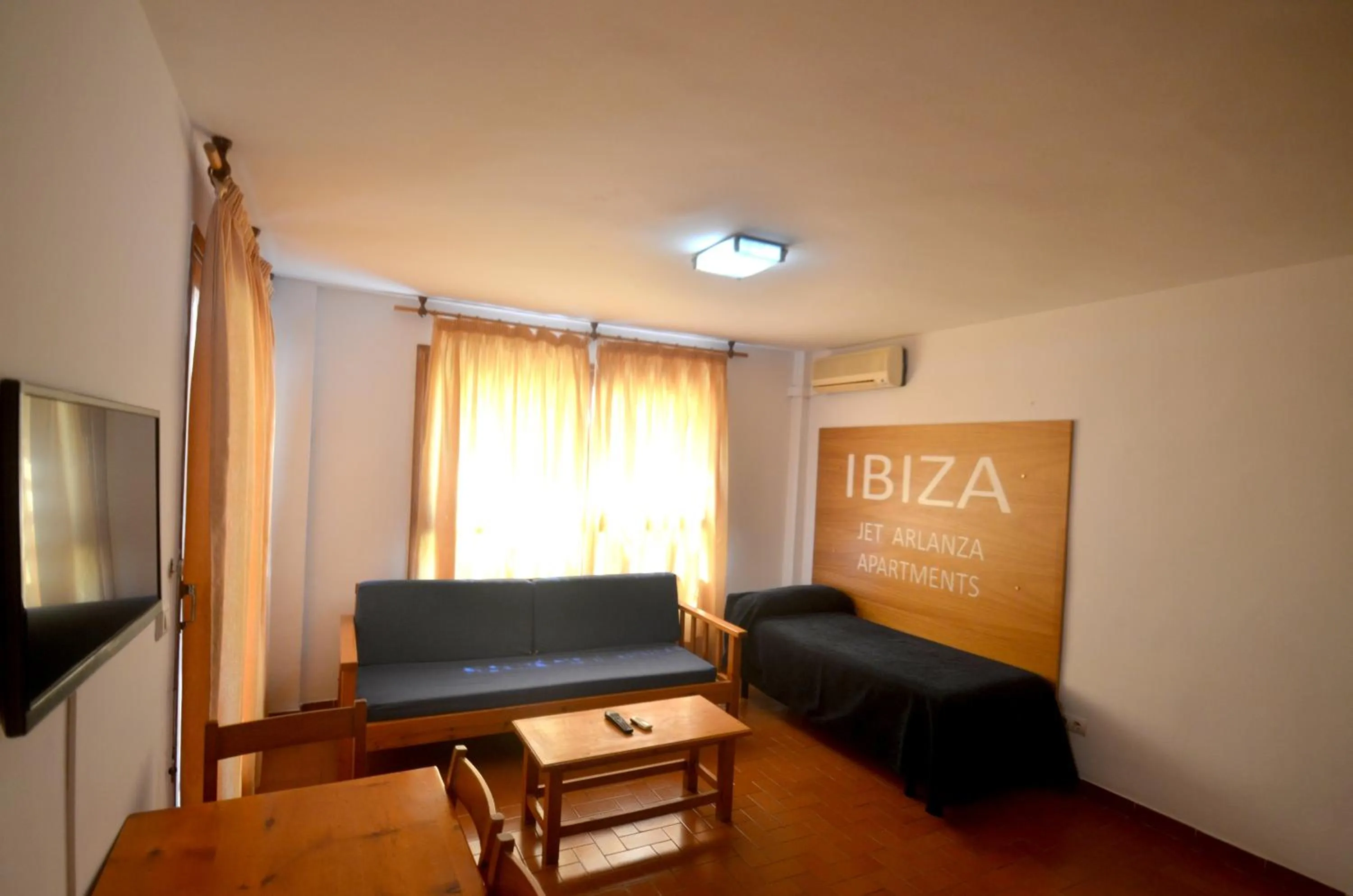 Apartamentos Arlanza - Only Adults