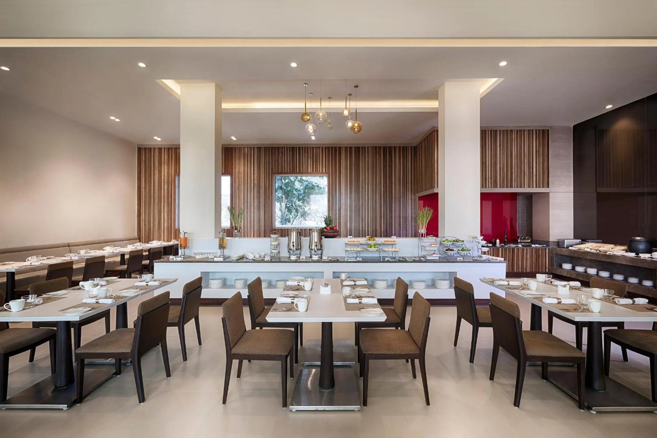 Restaurant/places to eat in Oaks Bodhgaya